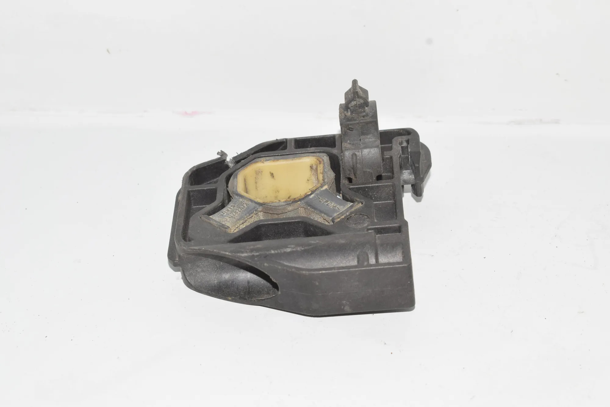 Other Body Parts – OEM 7600540 · BMW 3 (F30, F80) BMW 3 (F30, F80) 2012 – 3