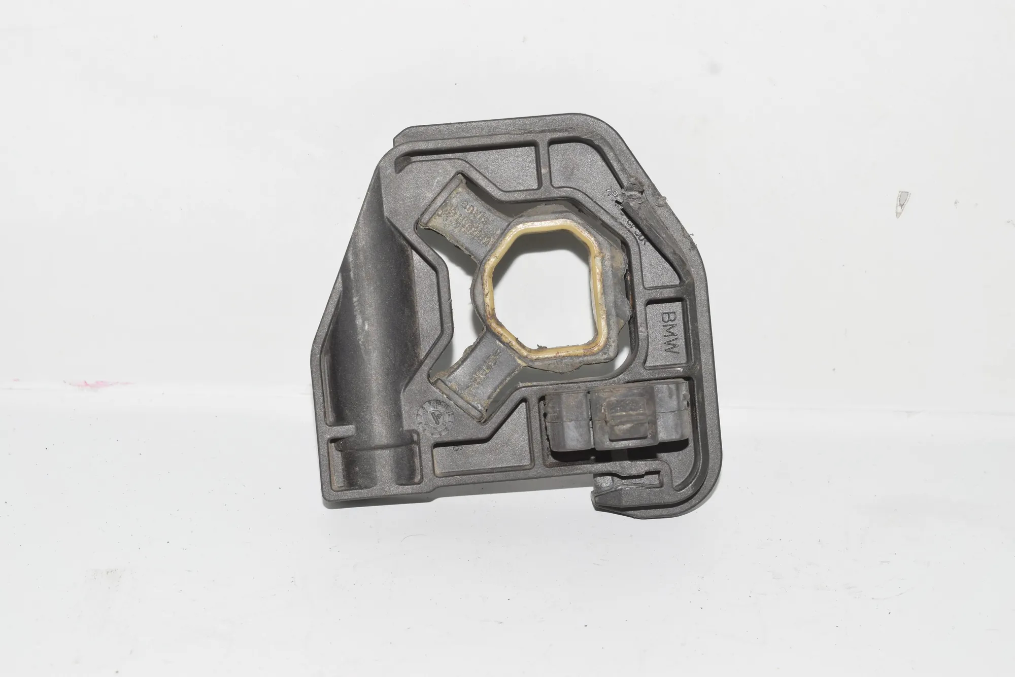 Other Body Parts – OEM 7600540 · BMW 3 (F30, F80) BMW 3 (F30, F80) 2012