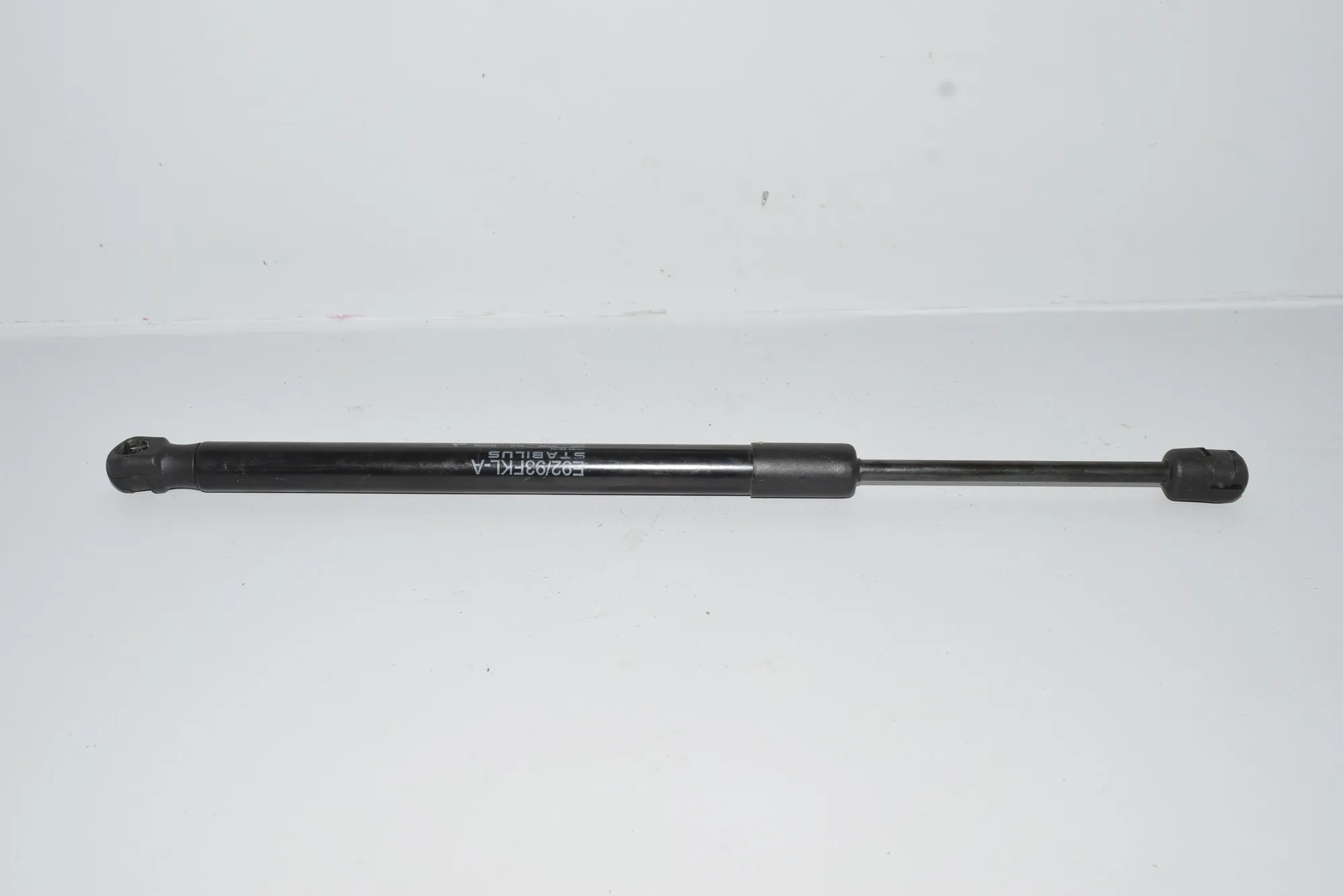 Front Left Bonnet Strut – OEM 7225517 · BMW 3 Coupe (E92) BMW 3 Coupe (E92) 2008 – 3