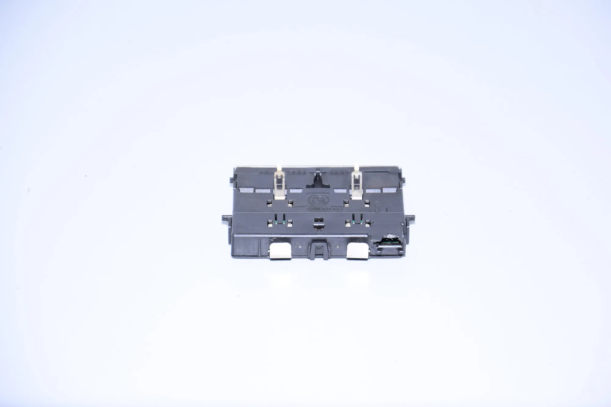 Other Control Units – OEM 9394213 · BMW 7 (G11, G12) BMW 7 (G11, G12) 730 d, Ld xDrive 2016 – 2