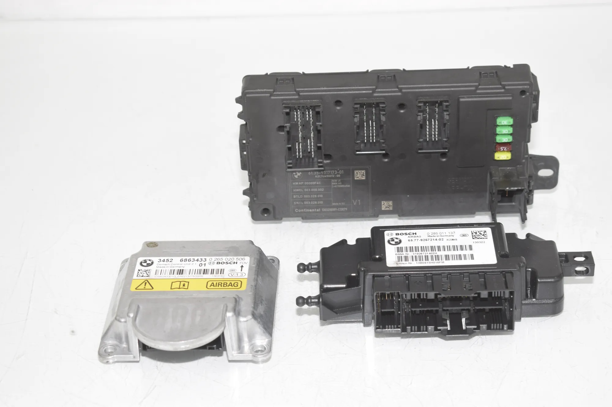 SRS Control Unit – OEM 6863433 · BMW 3 Touring (F31) 330 d 2013 – 3