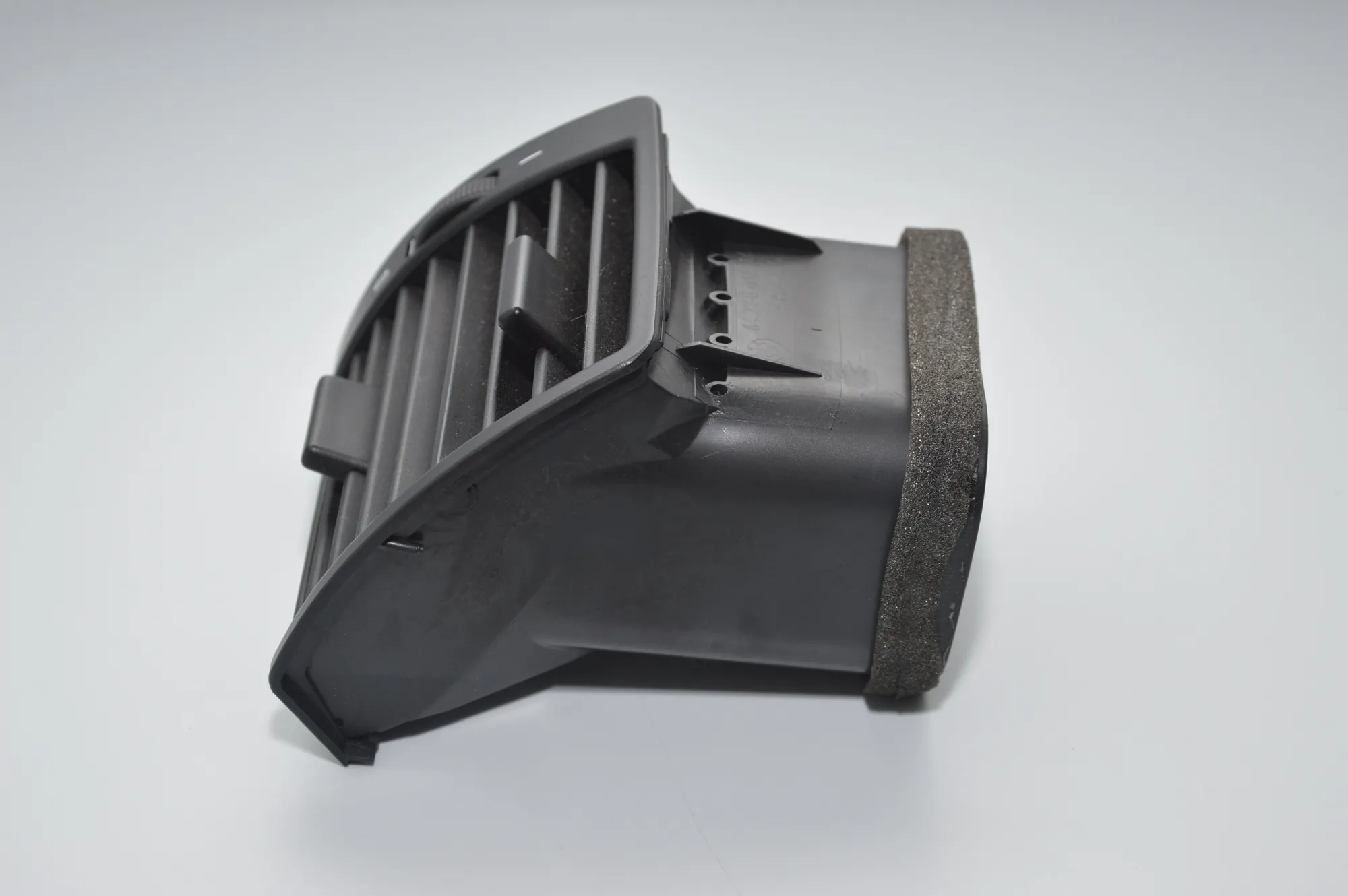 Dashboard Air Vents – OEM 8402216 · BMW X5 (E53) 4.4 i 2002 – 4