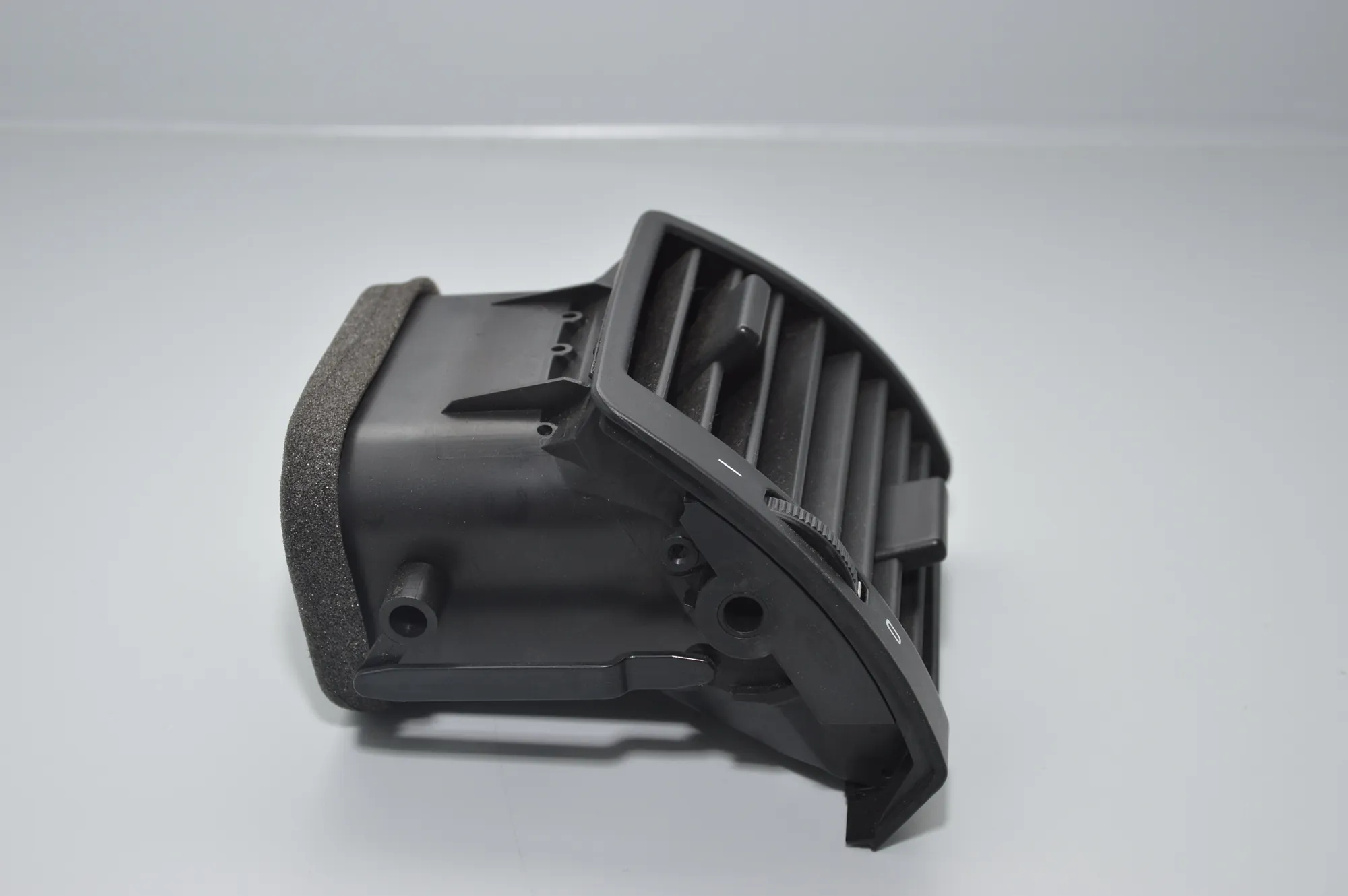 Dashboard Air Vents – OEM 8402216 · BMW X5 (E53) 4.4 i 2002 – 2