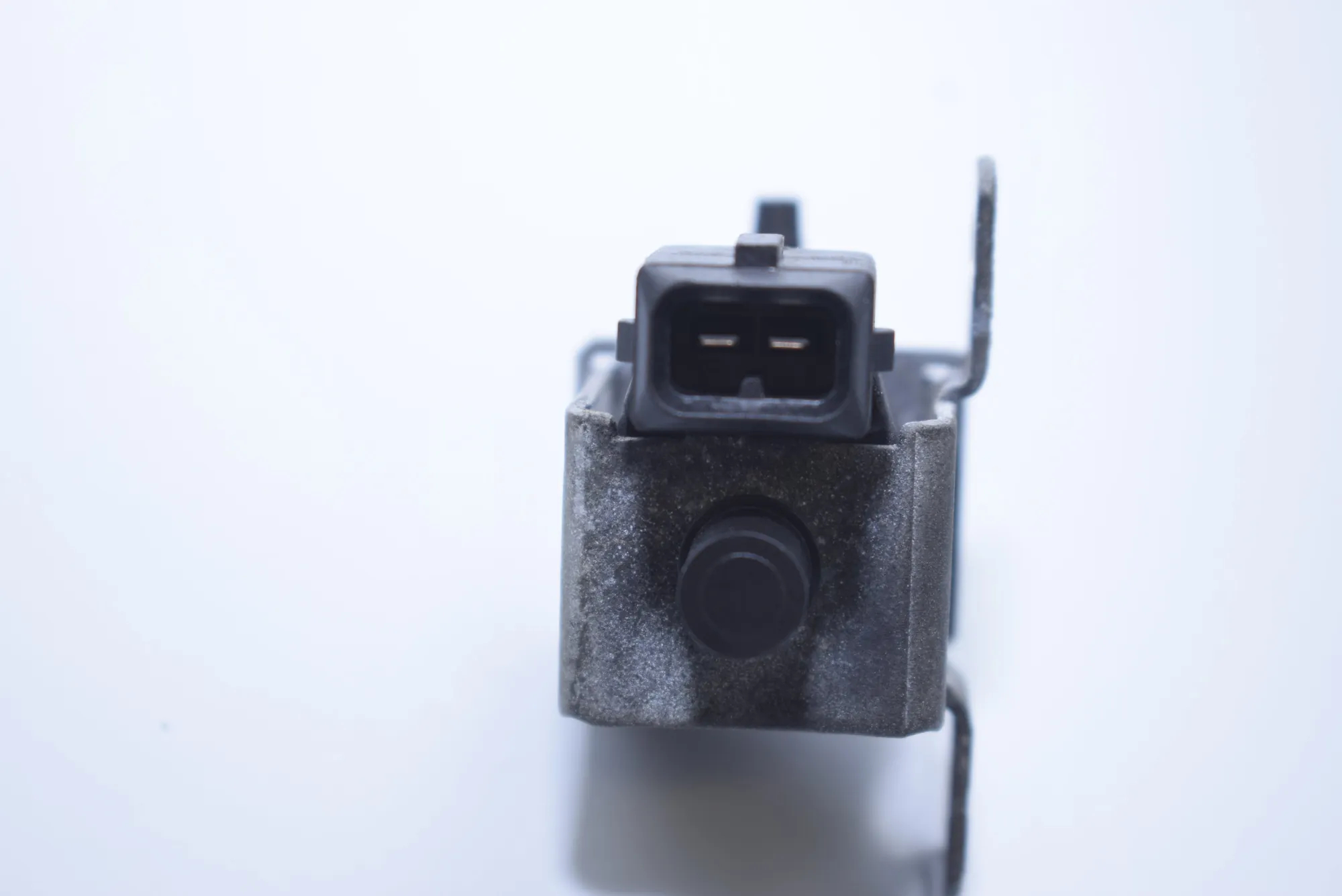 Solenoid Valve – OEM 1742711 · BMW X5 (E53) 4.4 i 2002 – 3