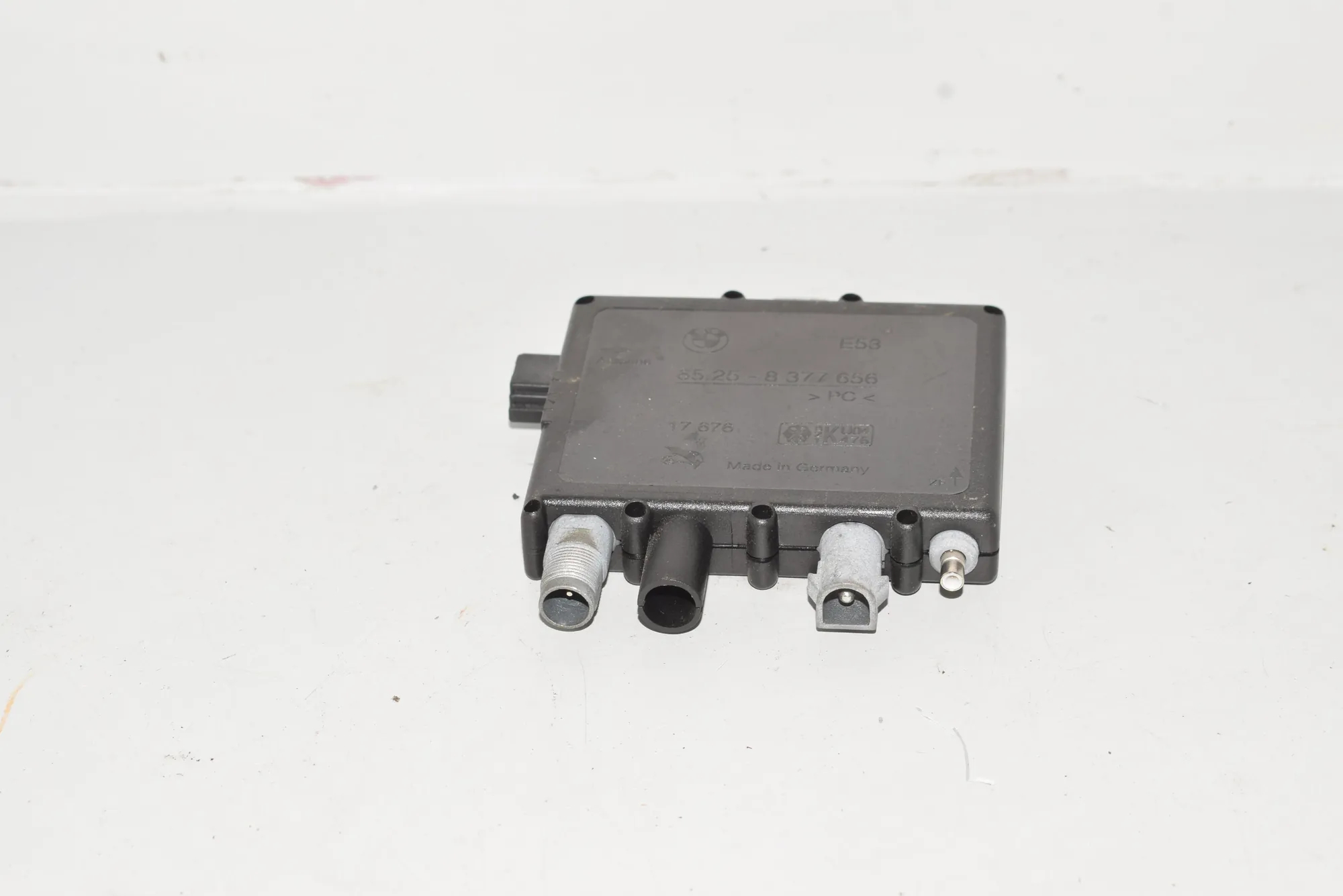 Antenna – OEM 8377656 · BMW X5 (E53) 4.4 i 2001