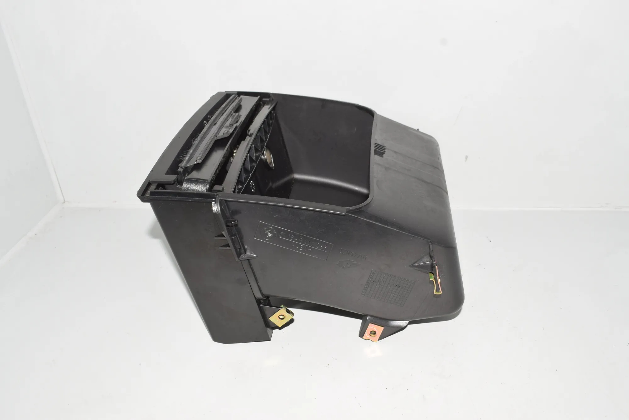 Cup Holder – OEM 8402965 · BMW X5 (E53) 4.4 i 2001 – 4