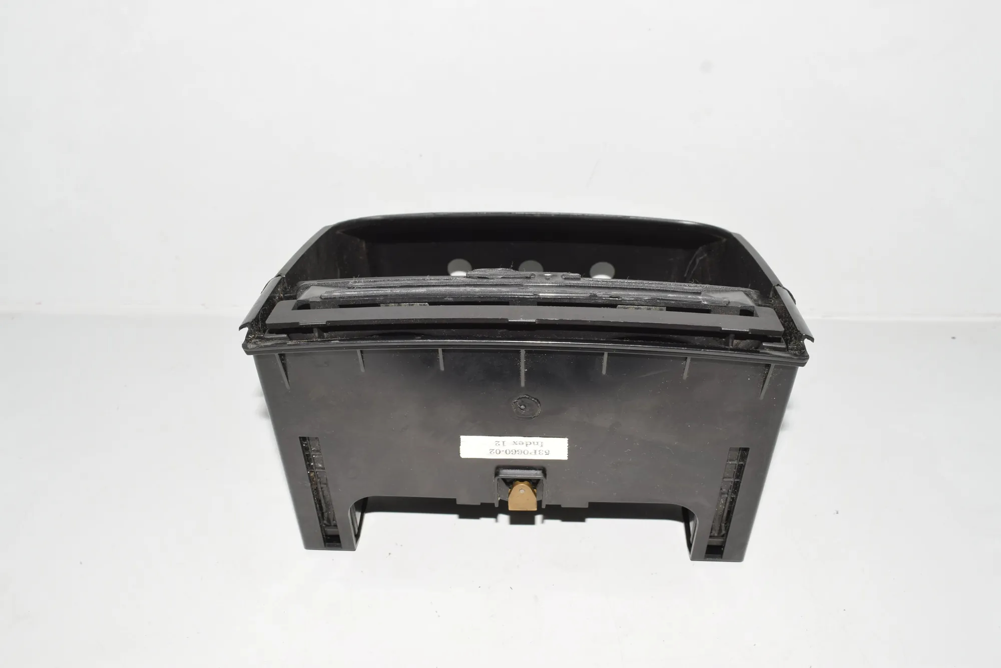 Cup Holder – OEM 8402965 · BMW X5 (E53) 4.4 i 2001 – 3