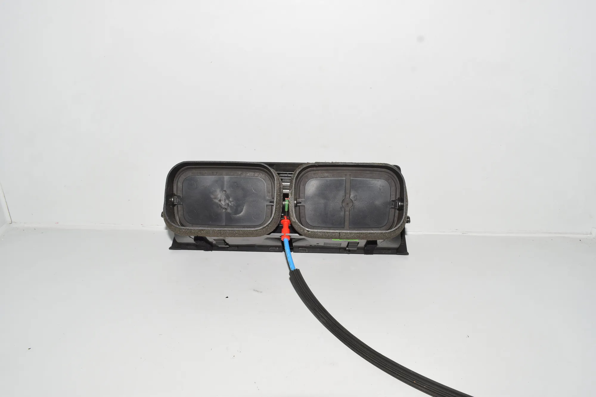 Dashboard Air Vents – OEM 8402221 · BMW X5 (E53) 4.4 i 2001 – 5
