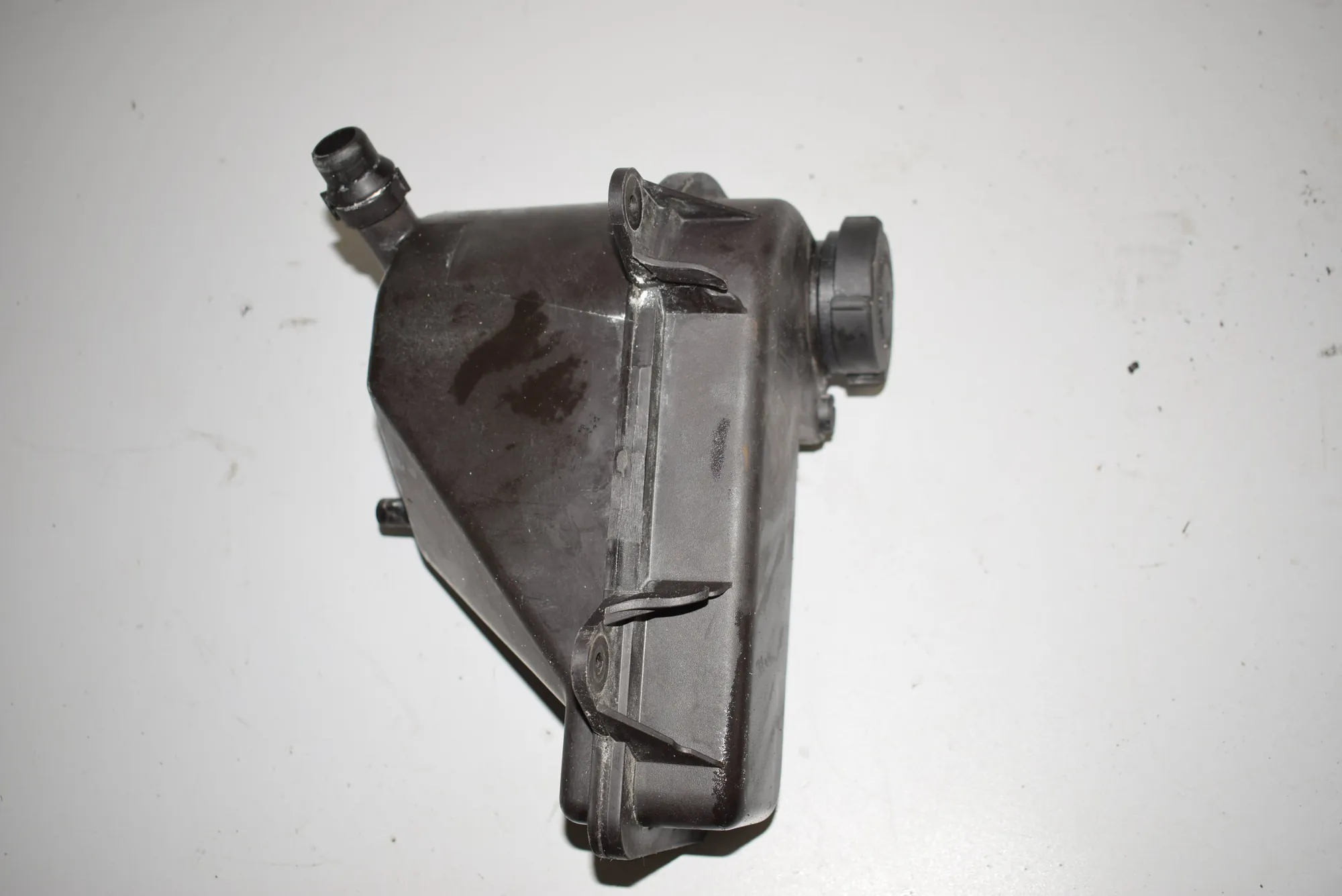 Expansion Tank – OEM 7514964 · BMW X5 (E53) 4.4 i 2001 – 6
