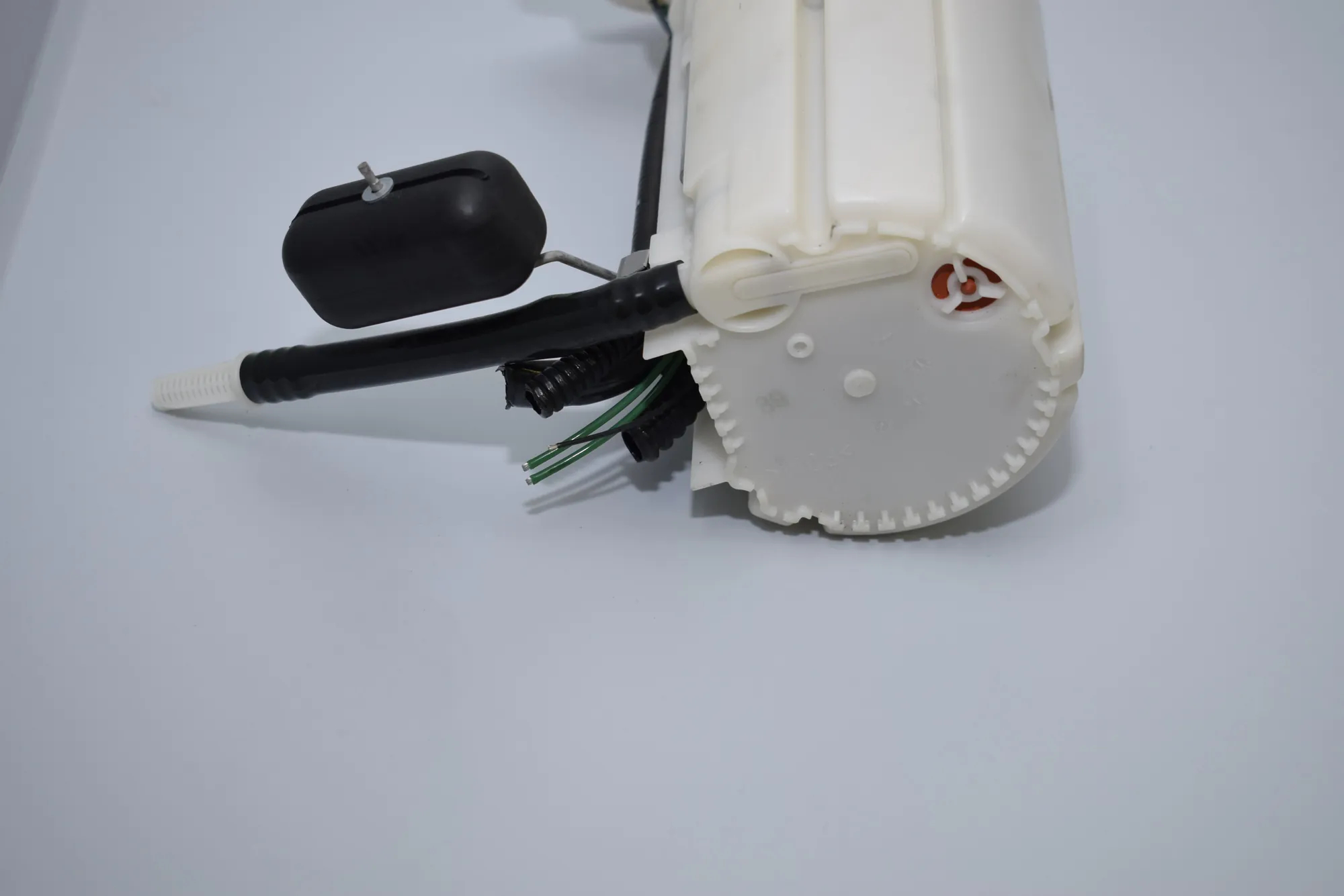 Fuel Tank Pump – OEM 6764141 · BMW 5 (E60) 523 i 2005 – 4