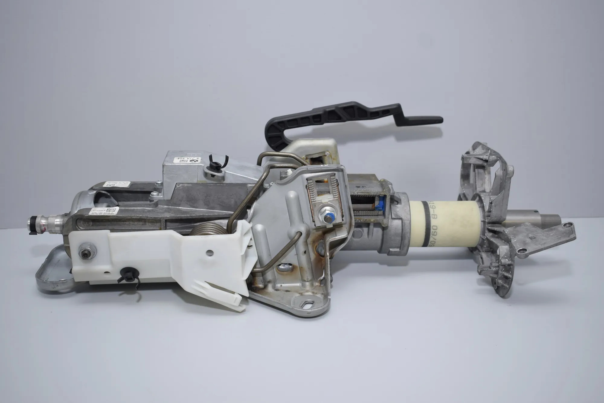 Steering Wheel Adjustment Mechanism – OEM 6774624 · BMW 5 (E60) 523 i 2005