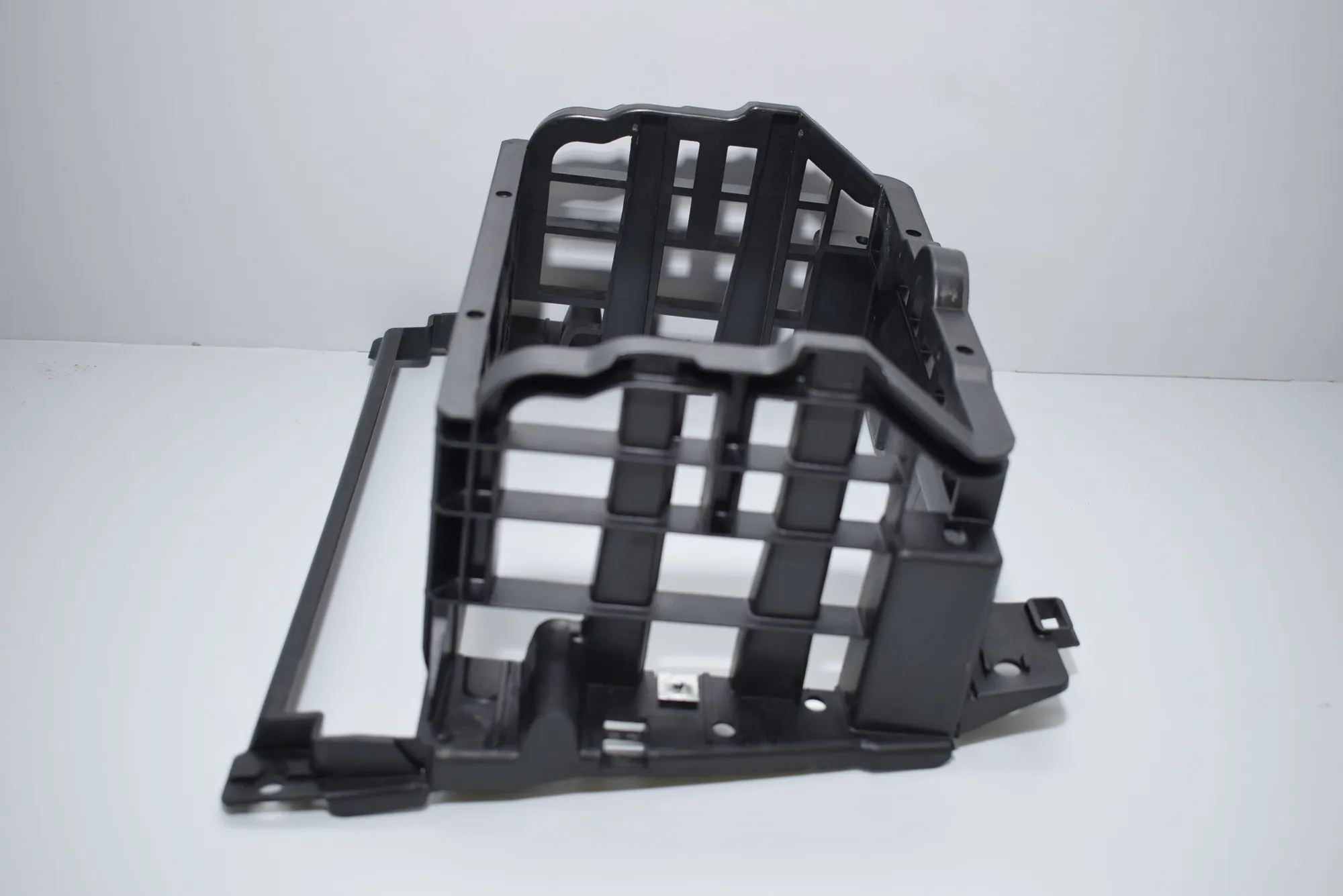Other Interior Parts – OEM 7076082 · BMW 5 (E60) 523 i 2005 – 3