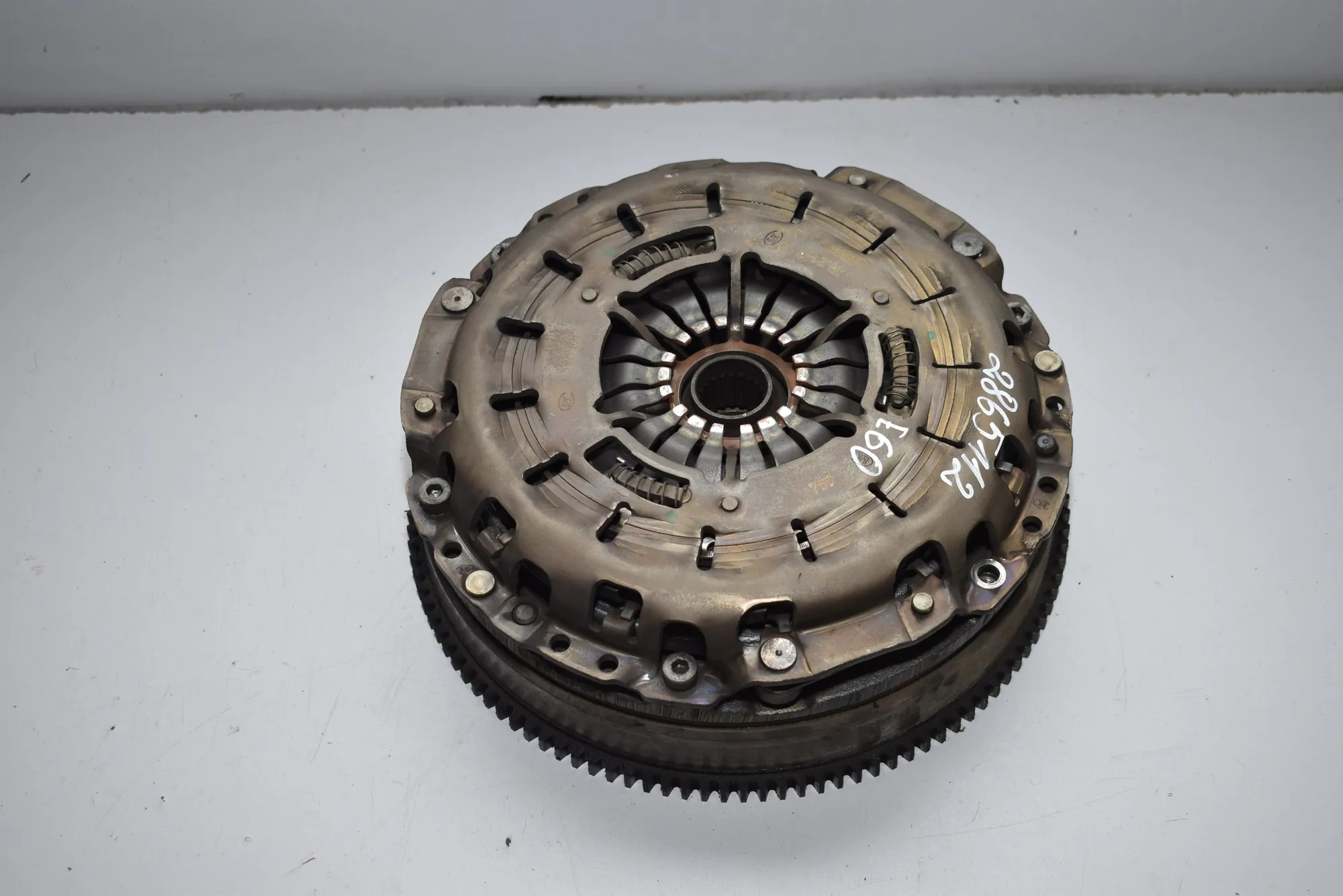 Clutch Kit – OEM 7545087 · BMW 5 (E60) 523 i 2005 – 3