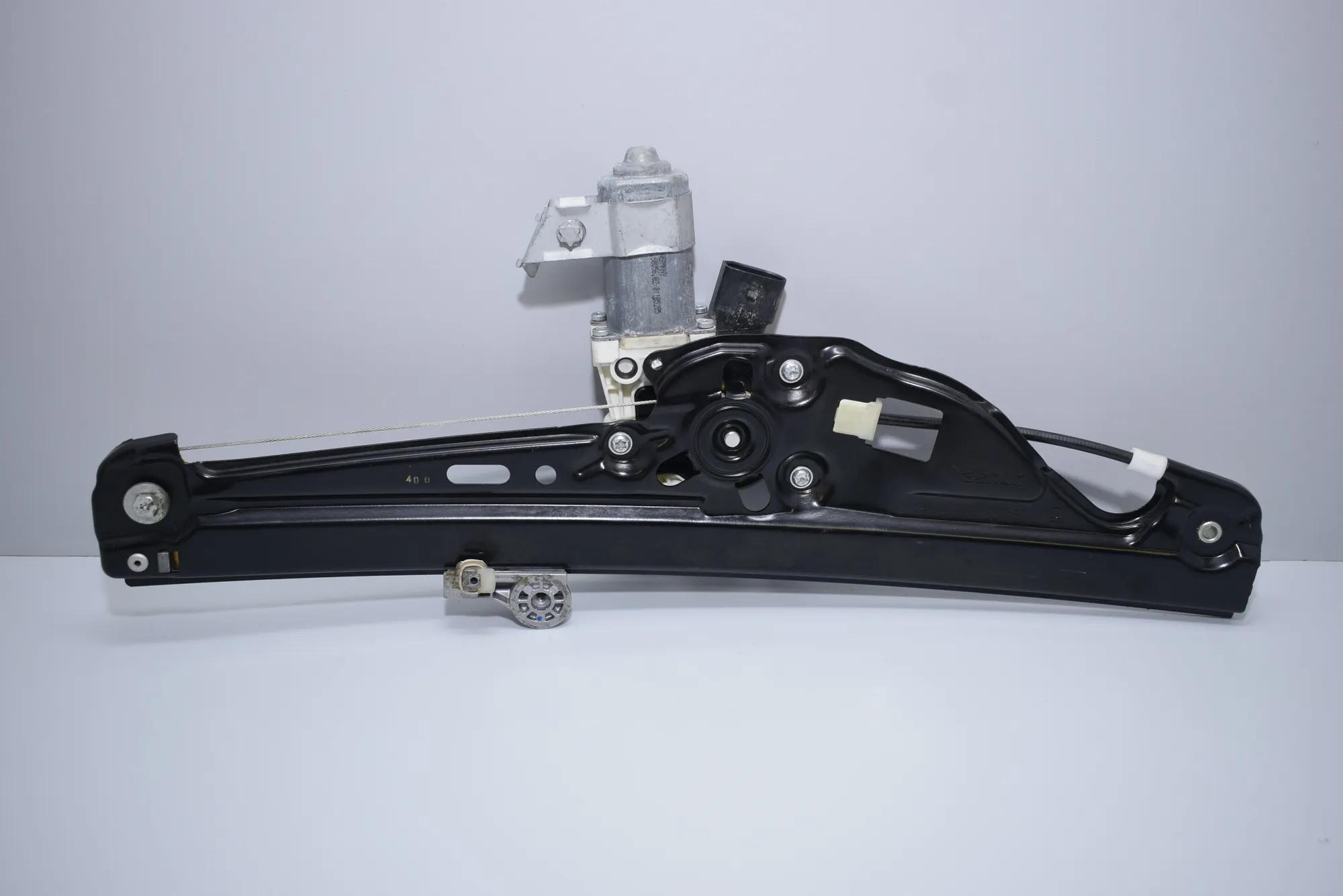 Rear Right Door Window Regulator – OEM 7034388 · BMW 5 (E60) 523 i 2005