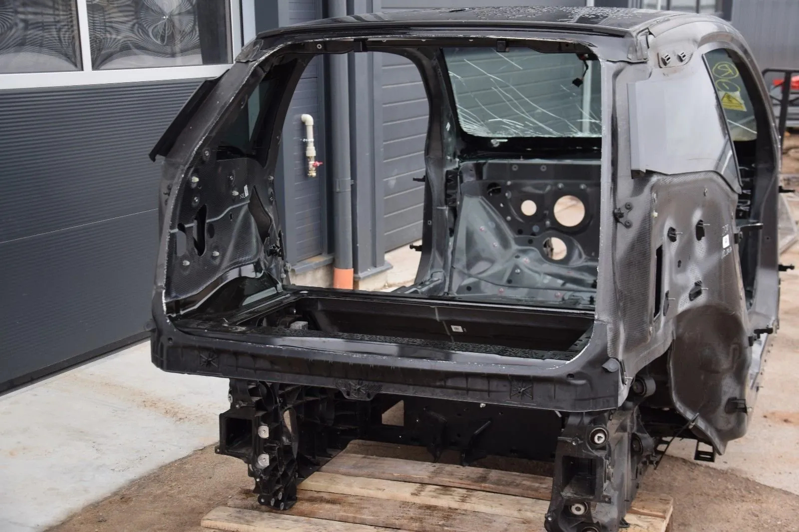 Vehicle Body – OEM NA · BMW i3 (I01) Hybrid 2017 – 8