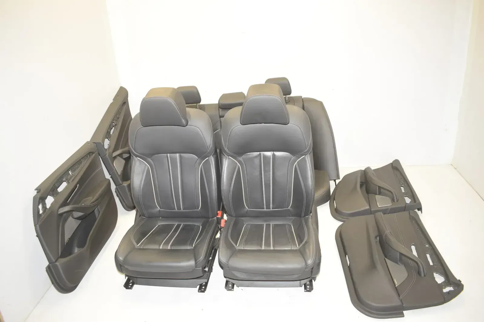Seat set · BMW 5 (G30) (2016 - -) 540 i 2017 – 3