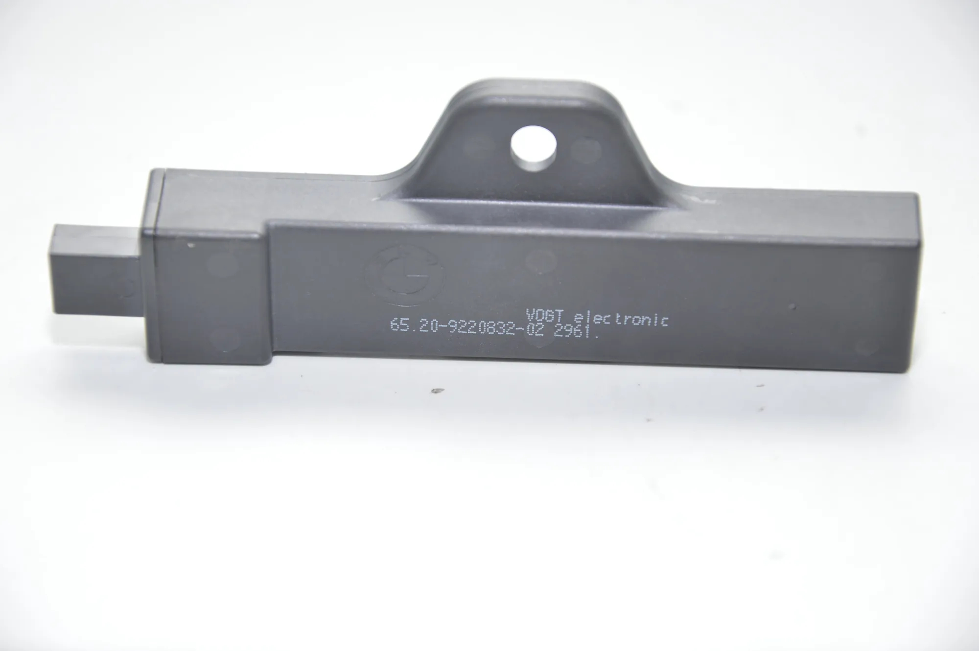 Antenna – OEM 9220832 · BMW i3 (I01) Hybrid 2017 – 4
