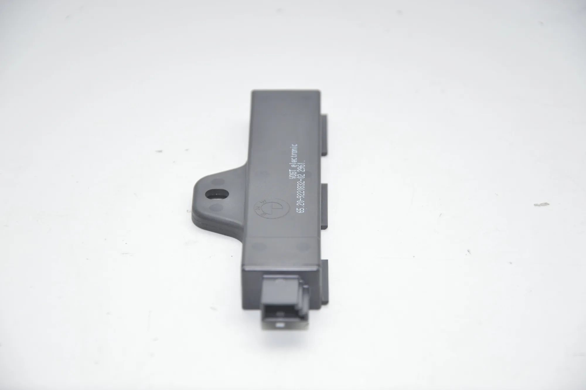Antenna – OEM 9220832 · BMW i3 (I01) Hybrid 2017 – 2