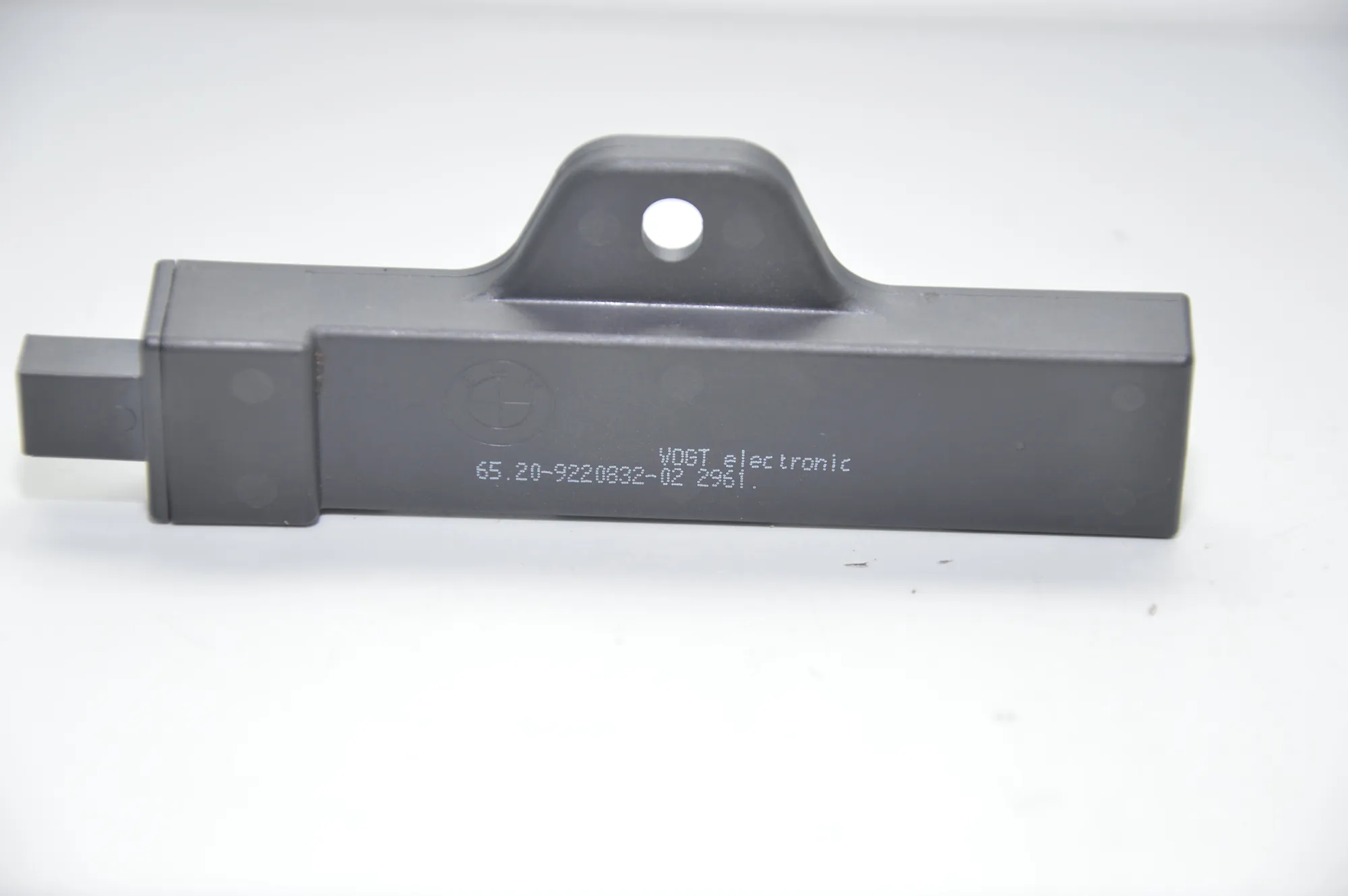 Antenna – OEM 9220832 · BMW i3 (I01) Hybrid 2017 – 5