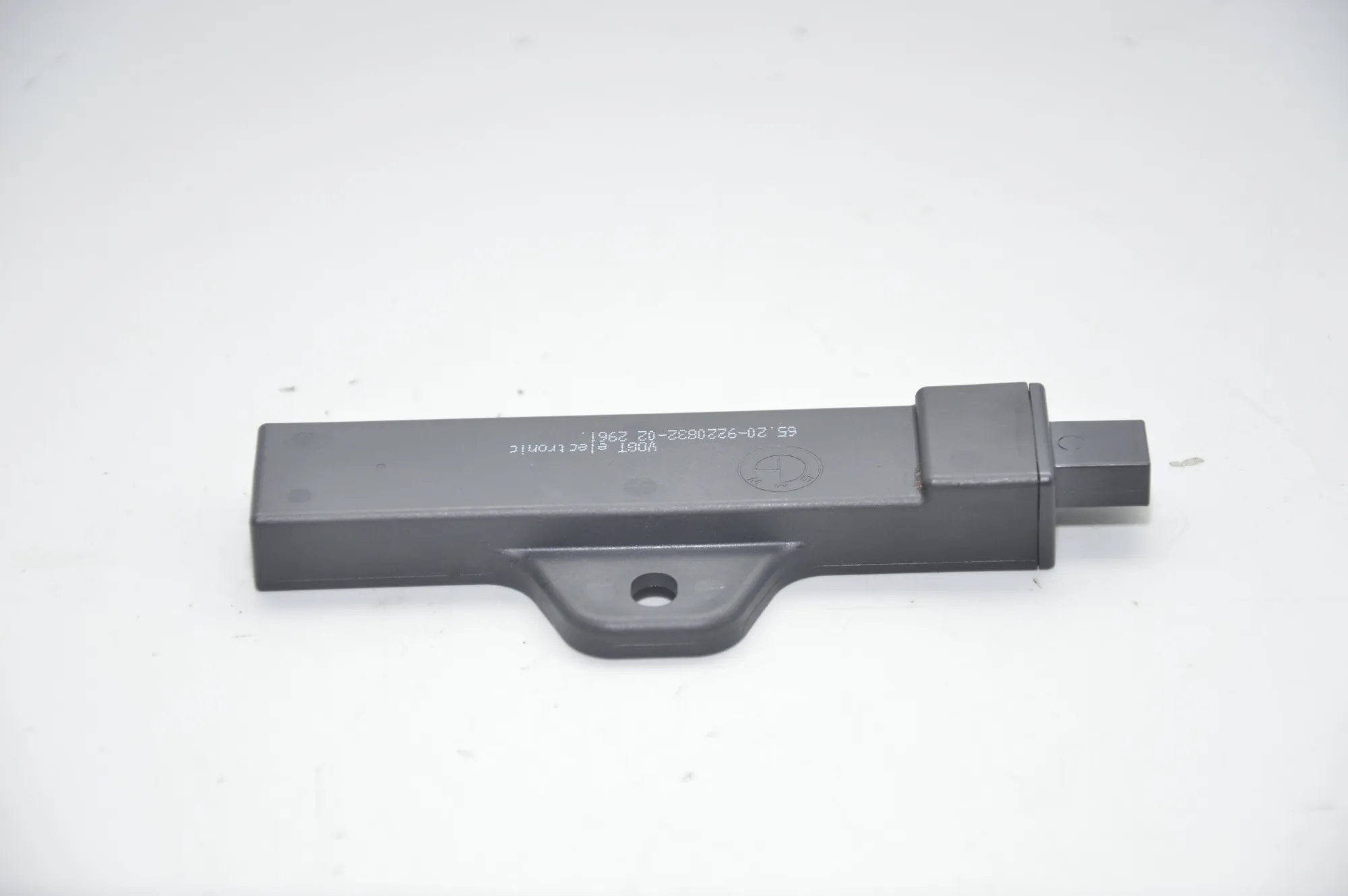 Antenna – OEM 9220832 · BMW i3 (I01) Hybrid 2017