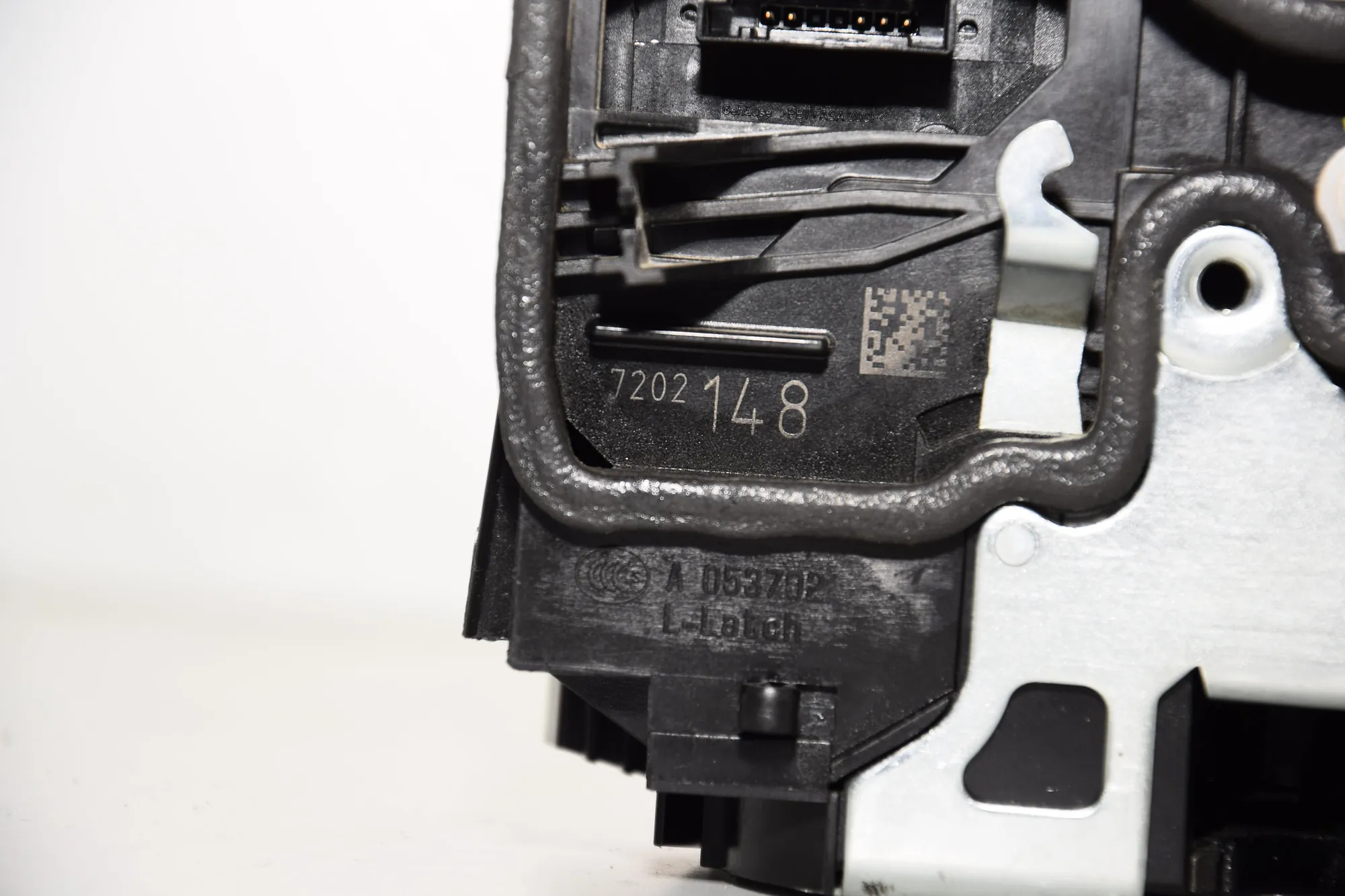 Rear Right Door Lock – OEM 7202148 · BMW 5 Touring (F11) BMW 5 Touring (F11) 2011 – 4