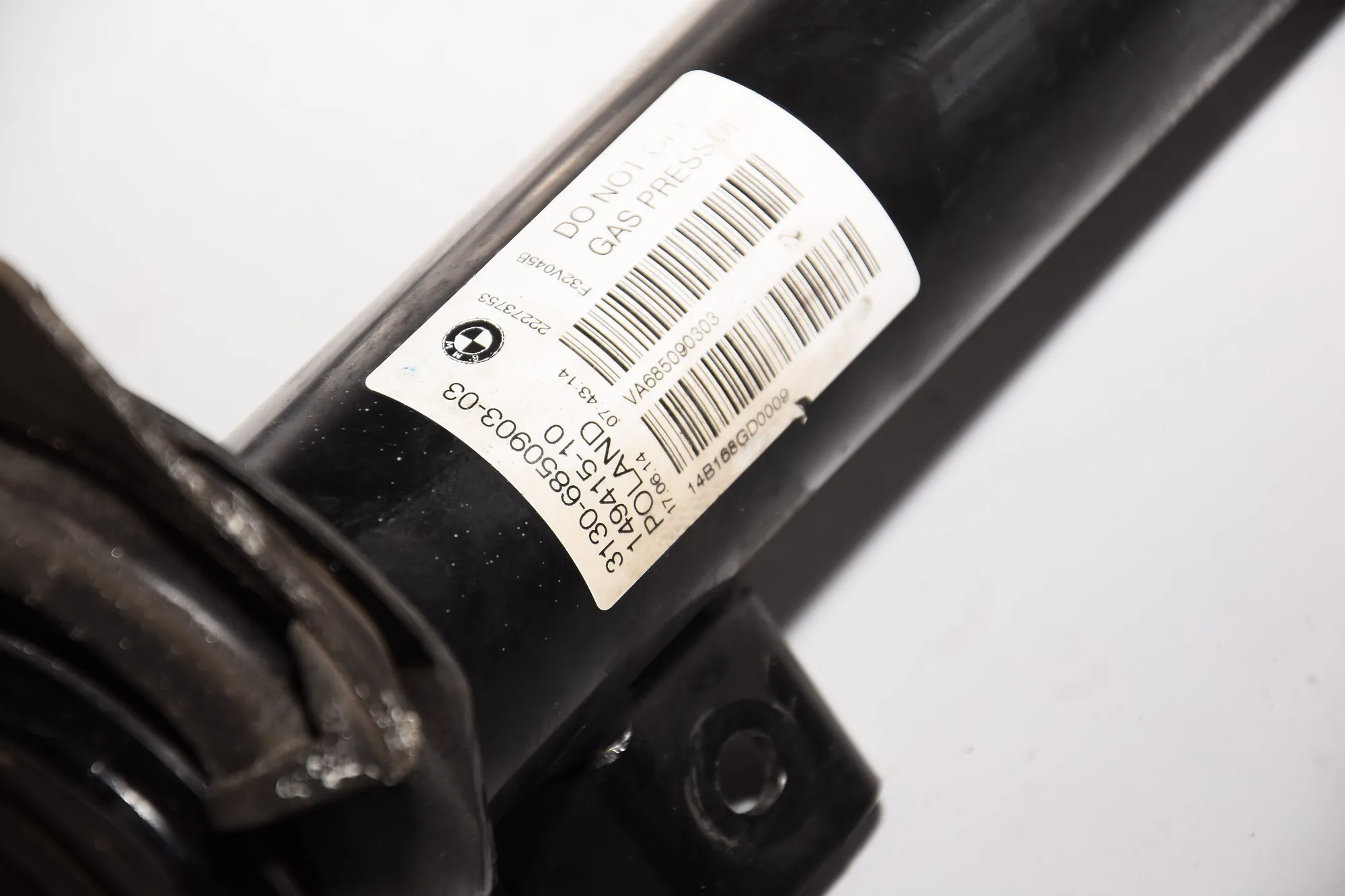 Front Left Shock Absorber – OEM 6850903 · BMW 4 Coupe (F32, F82) BMW 4 Coupe (F32, F82) 435 i 2014 – 4