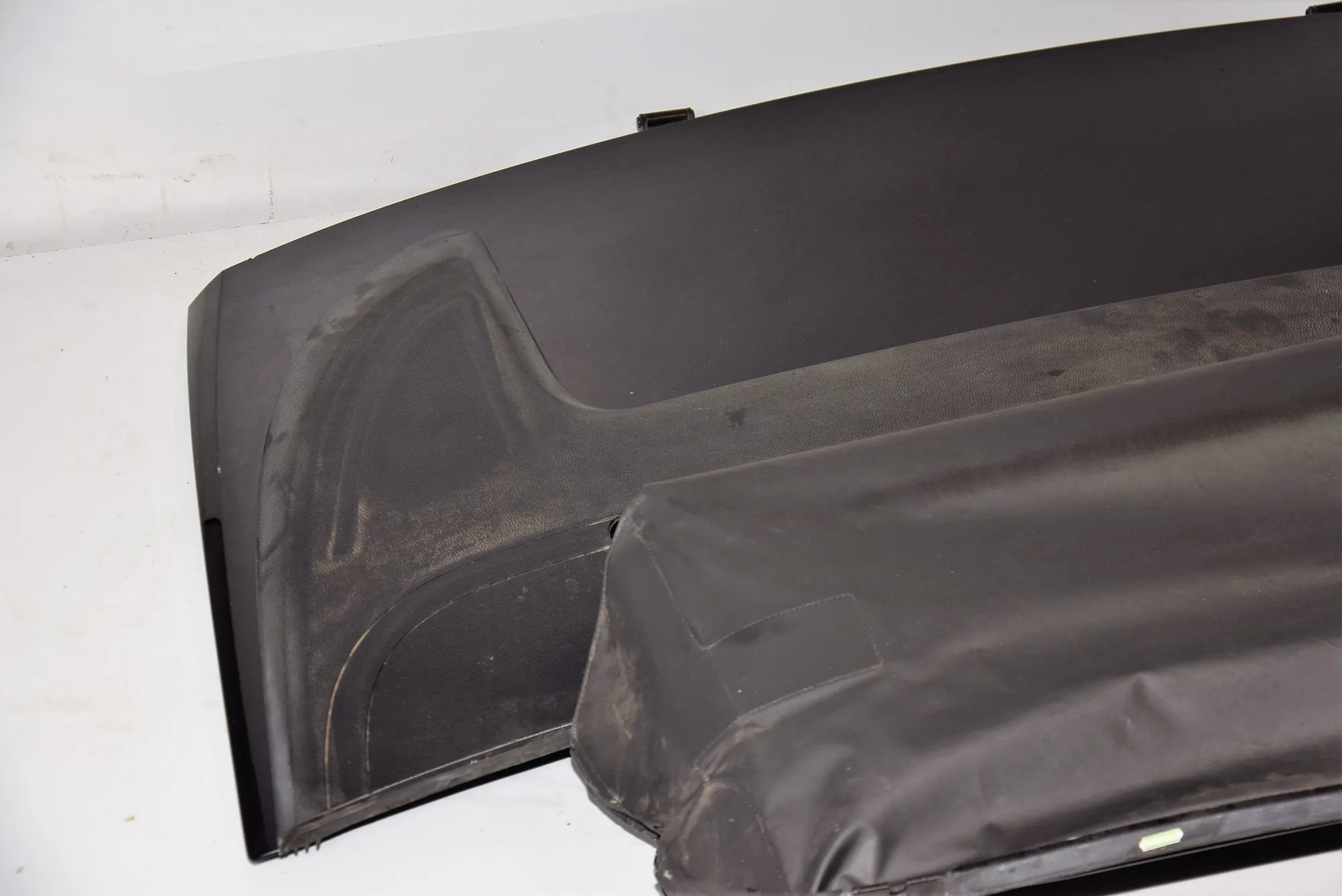 Tailgate Bootlid – OEM 8236837 · BMW 6 Cabrio (E64) BMW 6 Cabrio (E64) 2008 – 3
