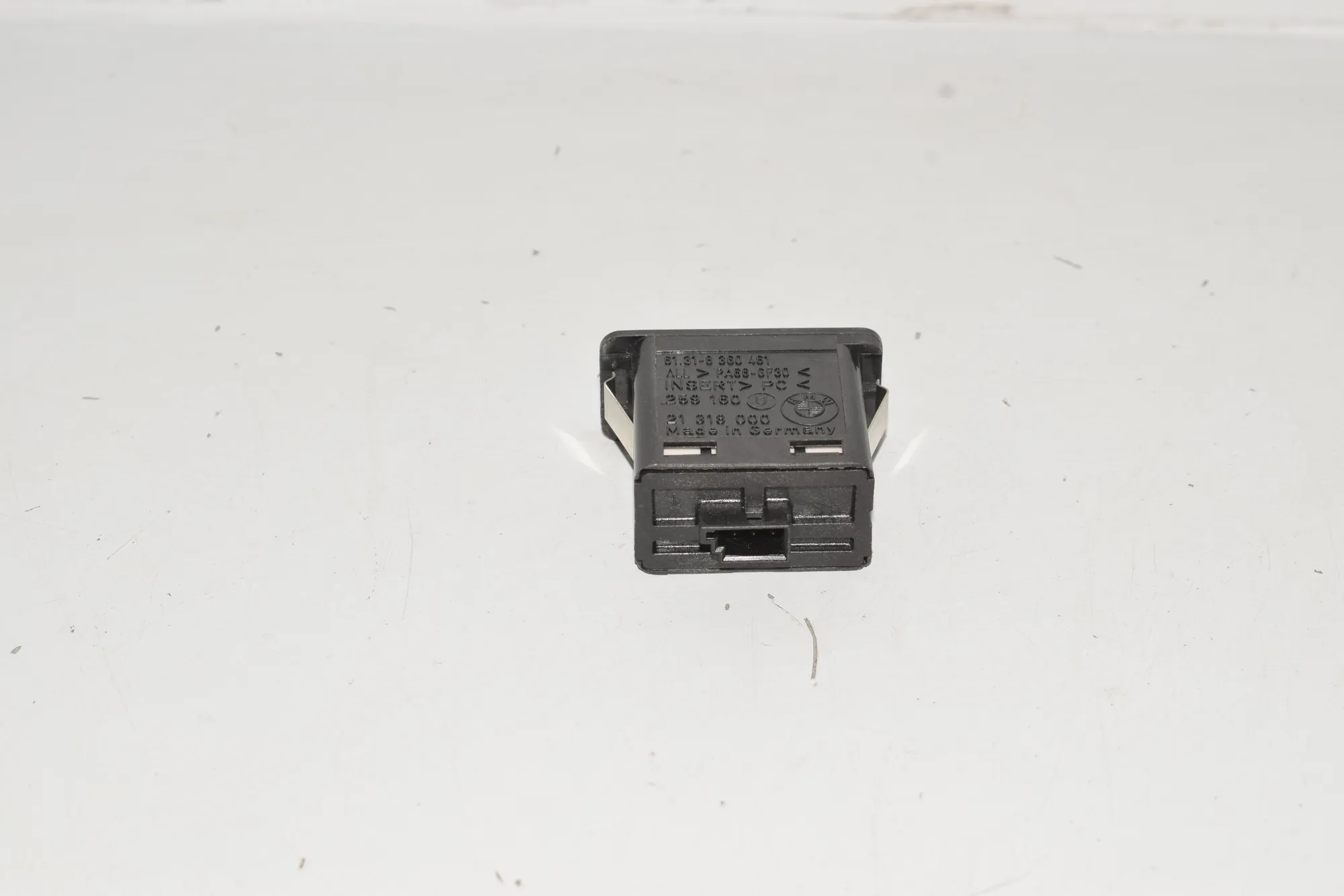Switches – OEM 8360461 · BMW 5 (E39) BMW 5 (E39) 2000 – 3