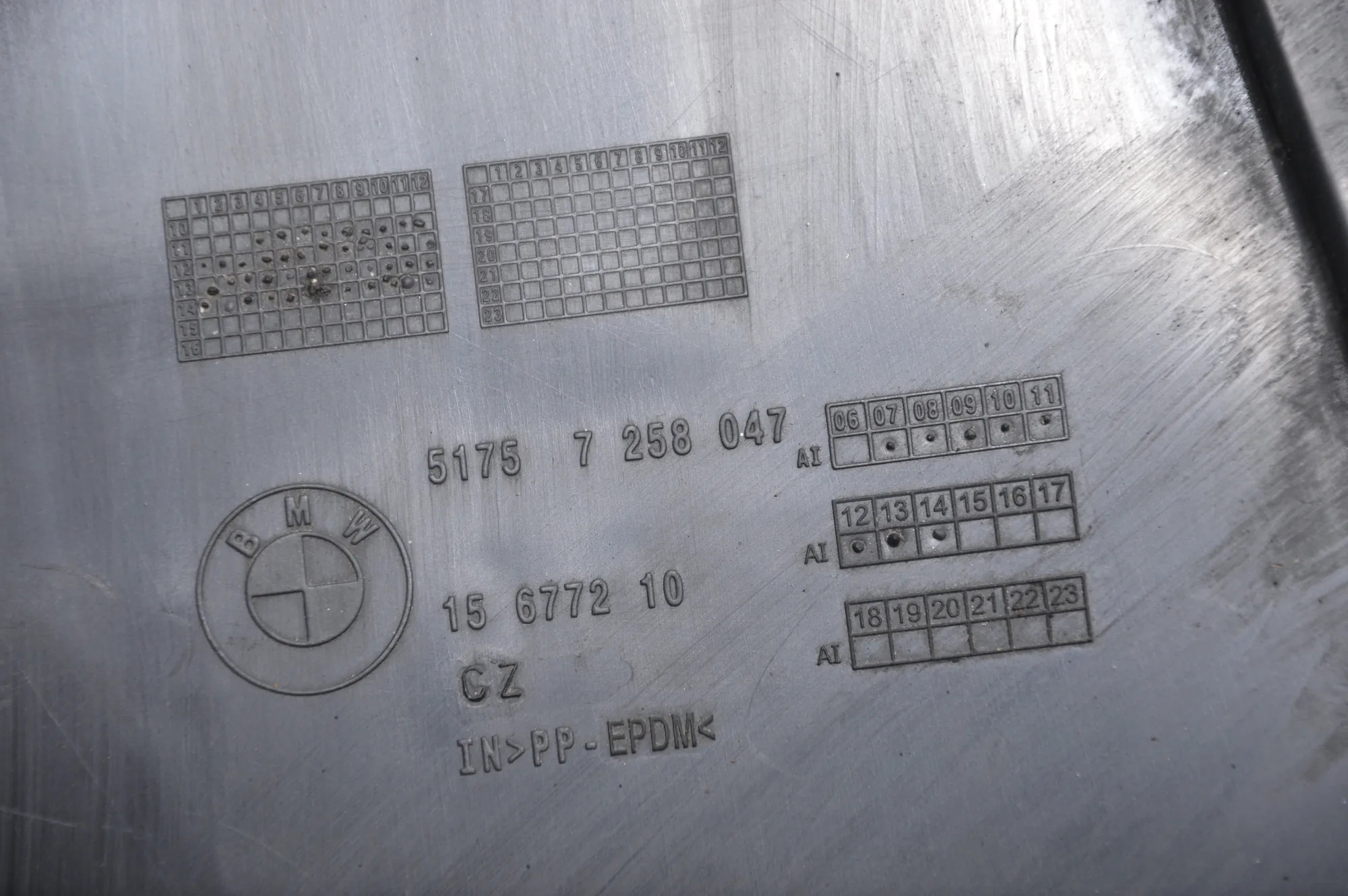 Other Body Parts – OEM 7258047 · BMW 3 (F30, F80) BMW 3 (F30, F80) 2011 – 4