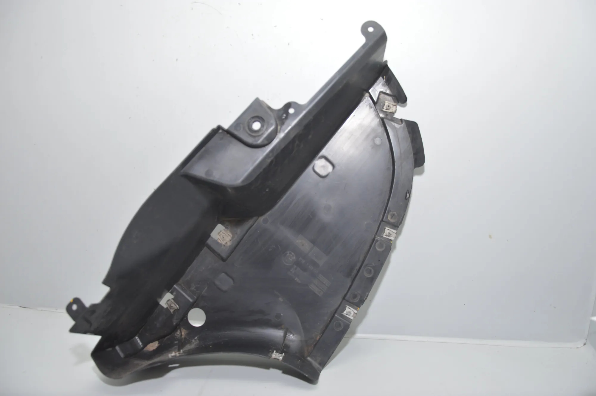 Other Body Parts – OEM 7258047 · BMW 3 (F30, F80) BMW 3 (F30, F80) 2011 – 3