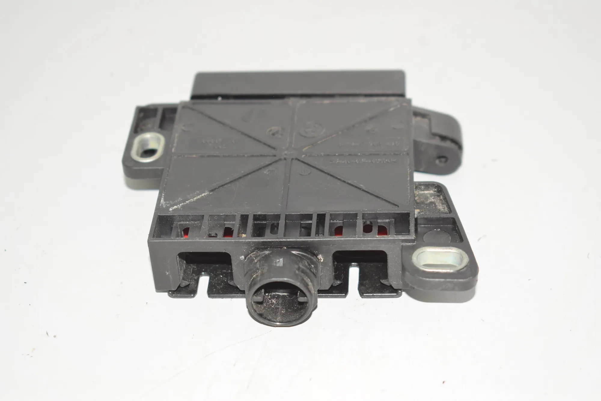 Other Control Units – OEM 9153418 · BMW 5 Touring (F11) BMW 5 Touring (F11) 2012
