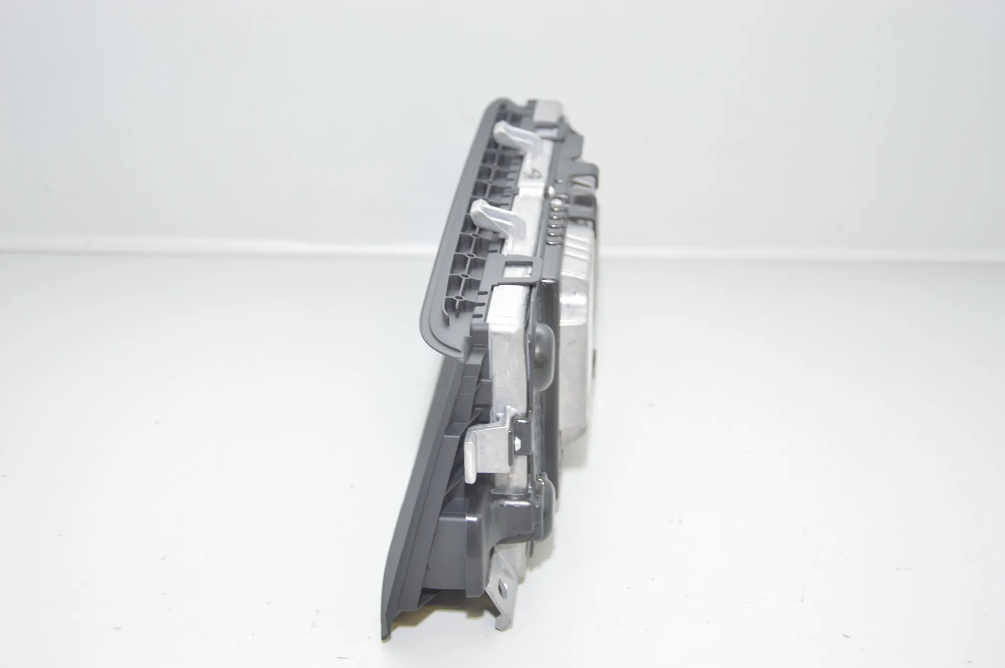 Navigation Screen Display – OEM 9203047 · BMW 7 (F01, F02) BMW 7 (F01, F02) 2008 – 4