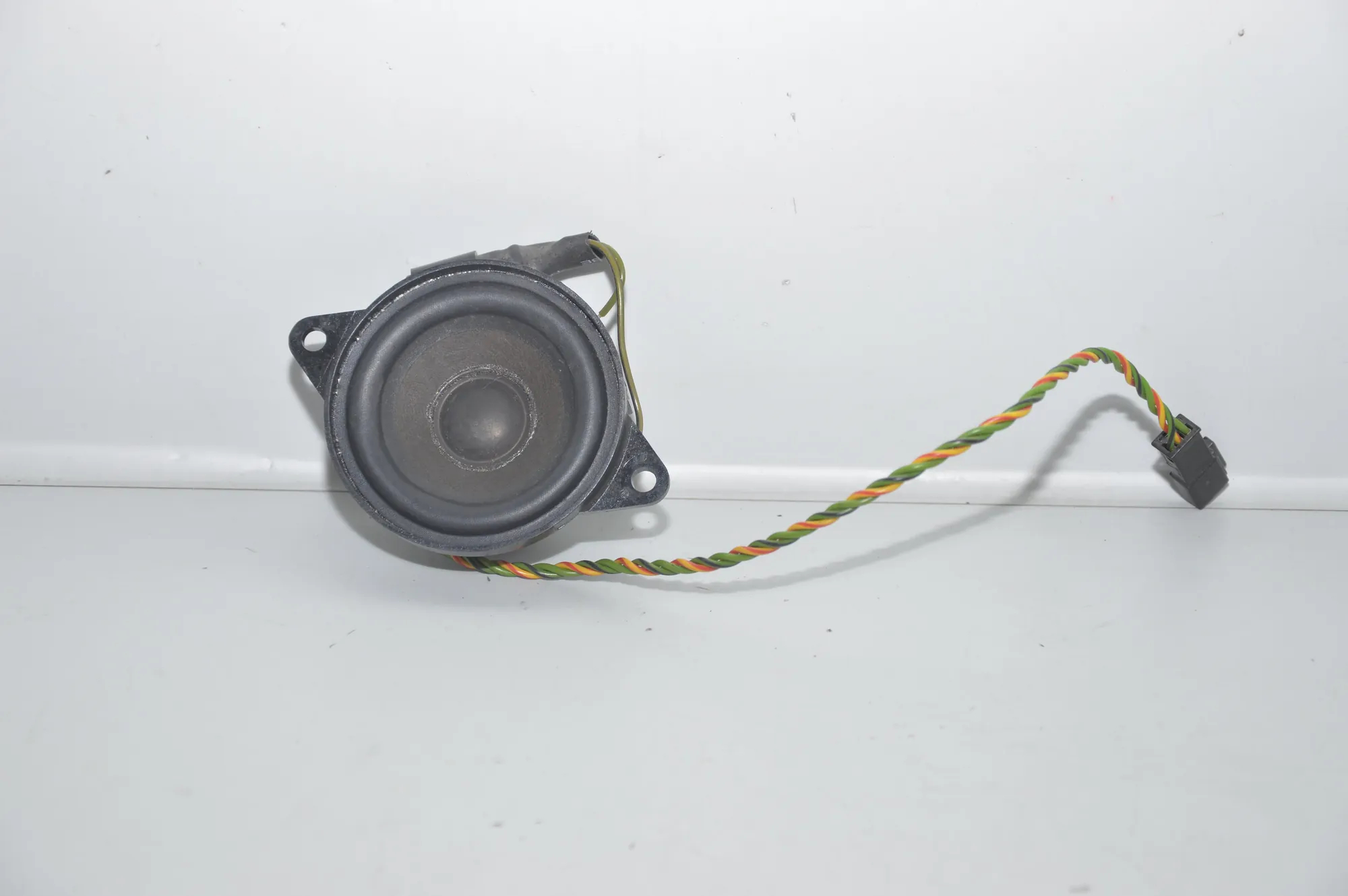 Dashboard Speaker – OEM 8379375 · BMW X5 (E53) BMW X5 (E53) 2001