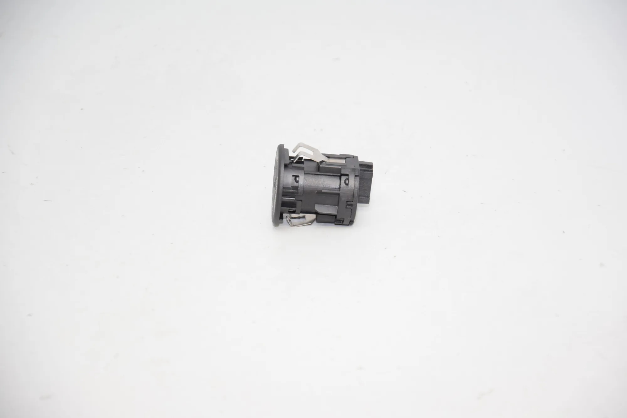 Switches – OEM 9196886 · BMW 3 (E90) BMW 3 (E90) 2009 – 4