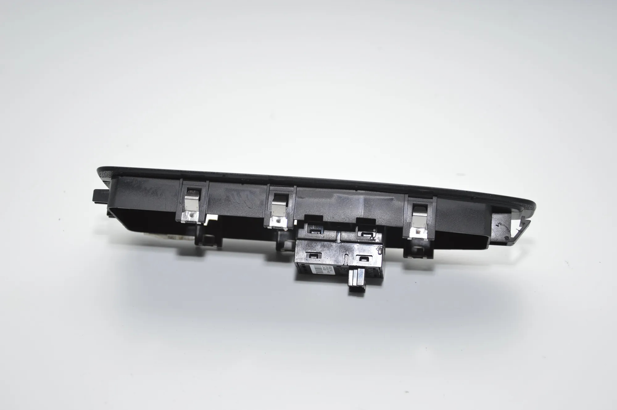 Front Right Door Window Switch – OEM 7318451 · BMW 4 Coupe (F32, F82) BMW 4 Coupe (F32, F82) 2014 – 3