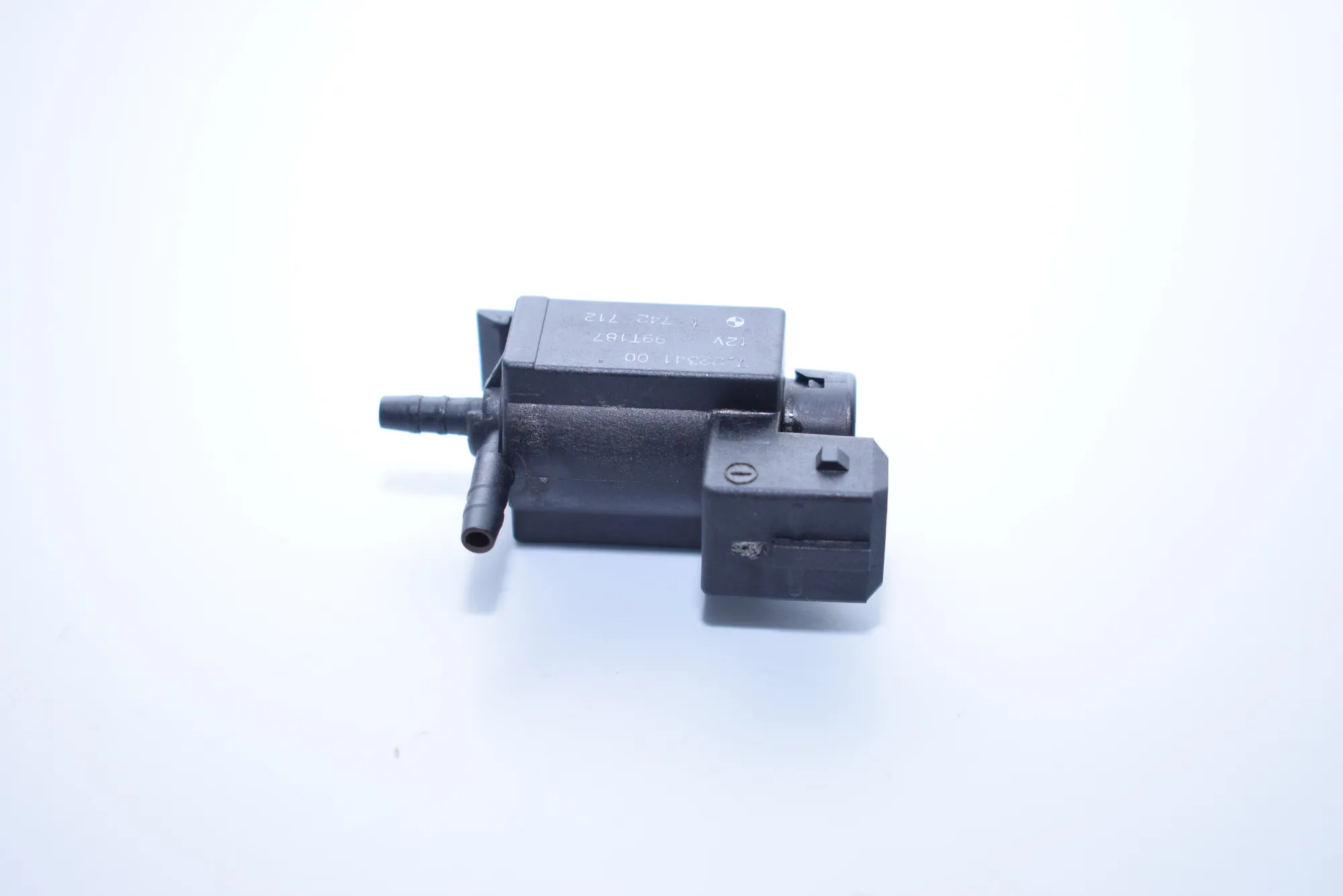 Solenoid Valve – OEM 1742712 · BMW 5 Touring (E39) 530 d 1999