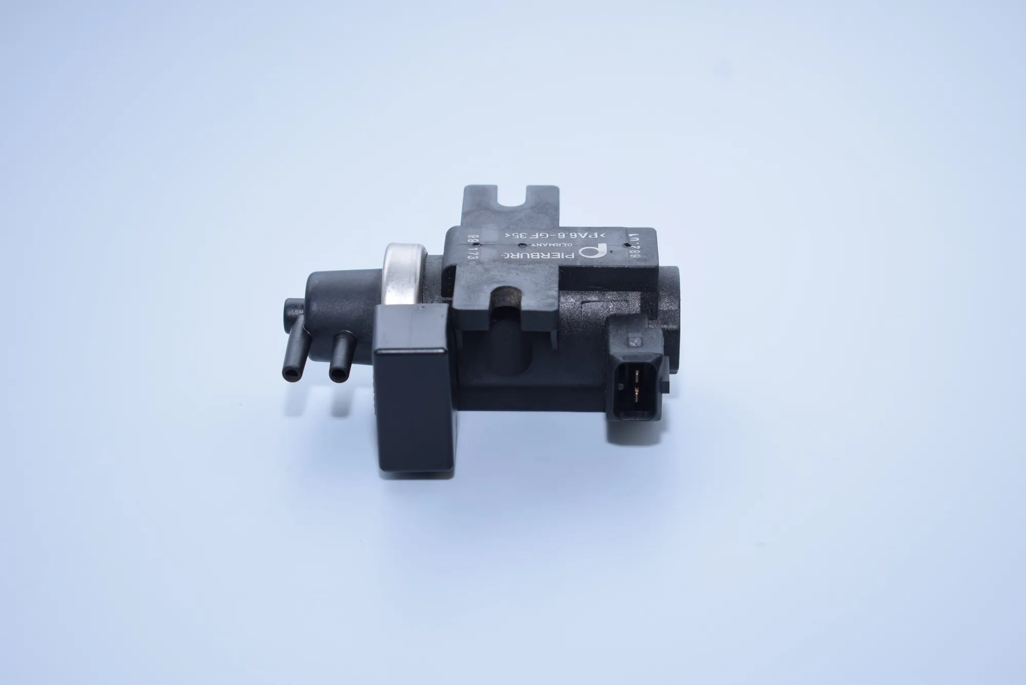 Solenoid Valve – OEM 2247906 · BMW 5 Touring (E39) 530 d 1999 – 4