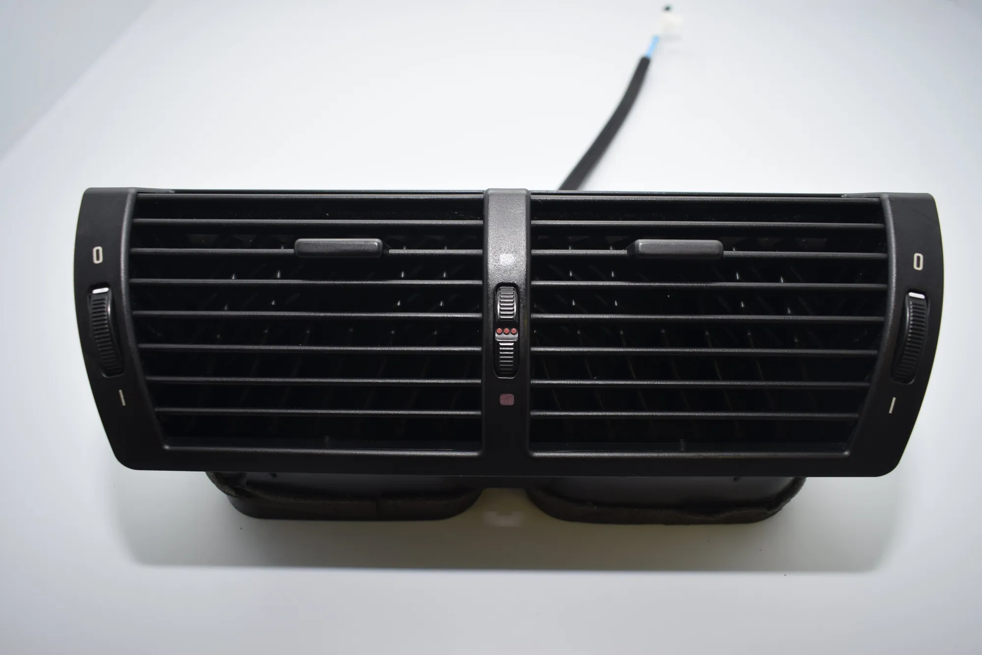 Dashboard Air Vents – OEM 8402221 · BMW X5 (E53) 3.0 d 2005 – 2