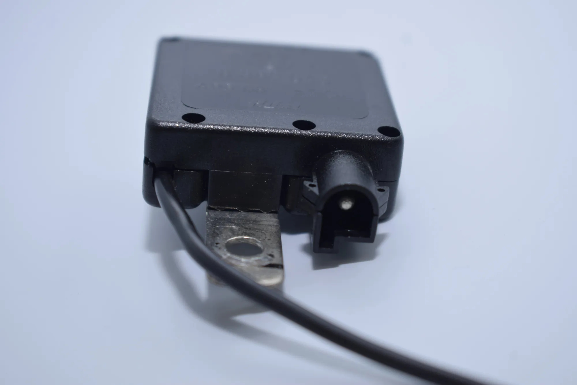 Antenna Amplifier – OEM 8380945 · BMW X5 (E53) 3.0 d 2005 – 2