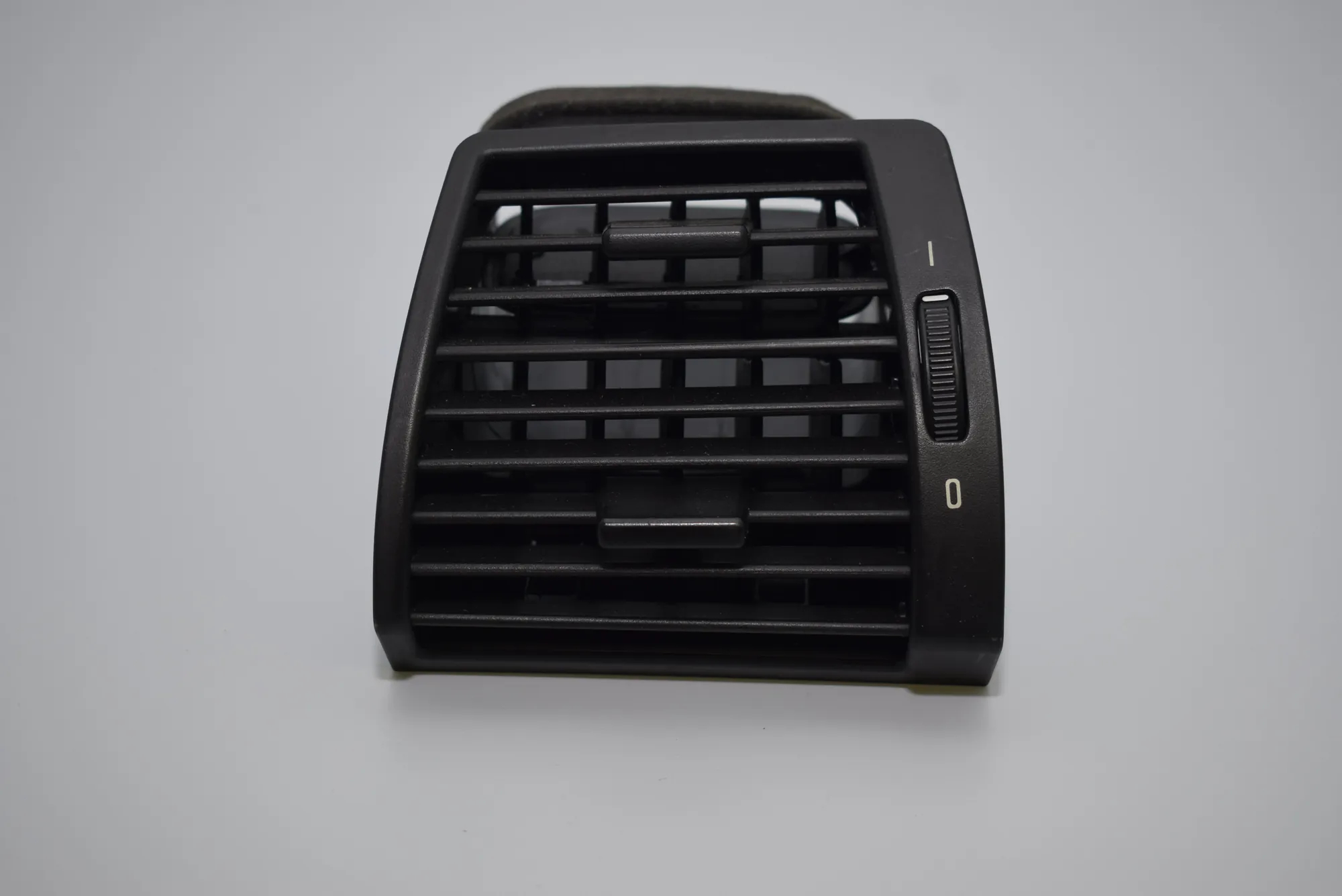 Dashboard Air Vents – OEM 8402215 · BMW X5 (E53) 3.0 d 2005