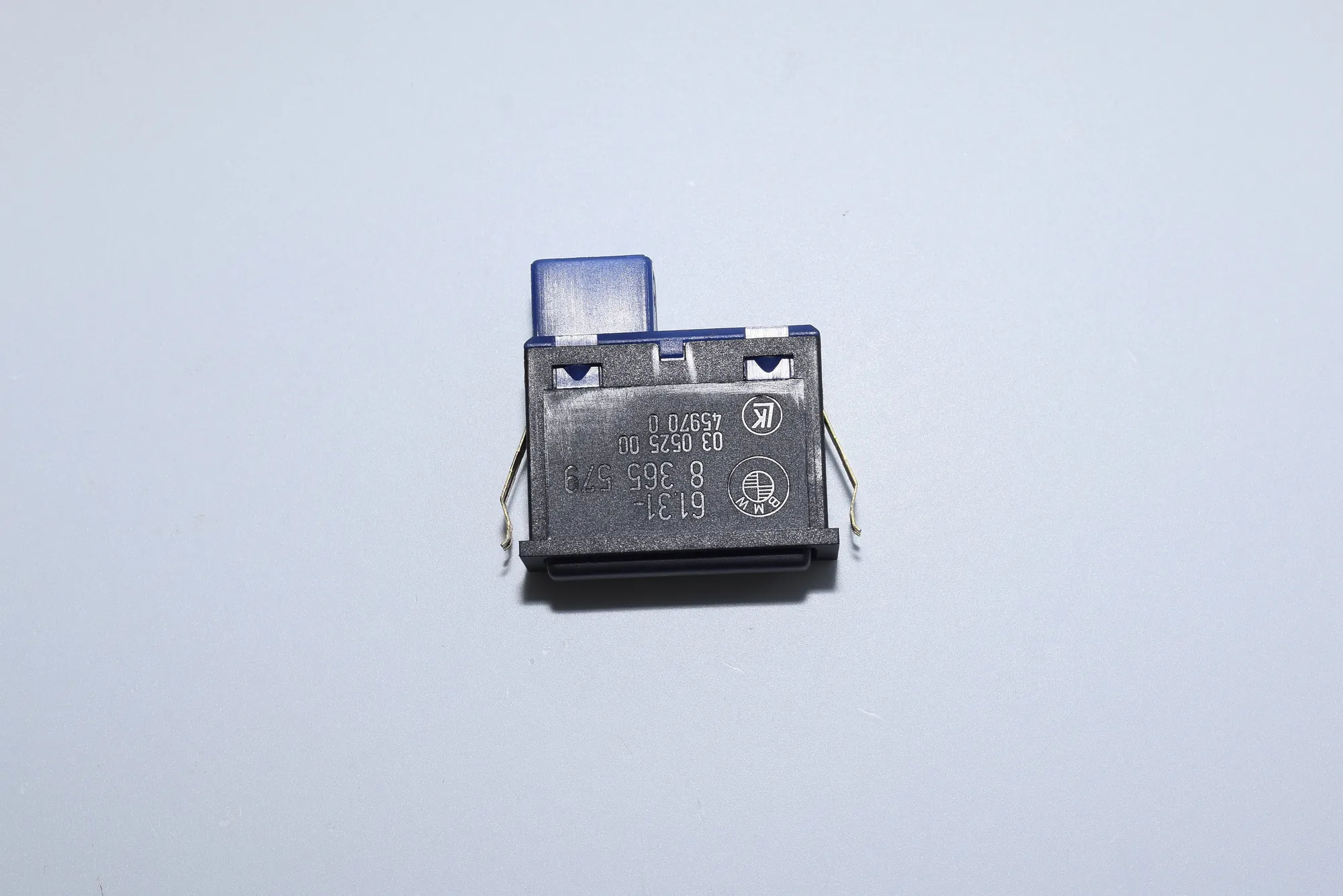 Switches – OEM 8365579 · BMW 5 Touring (E39) 530 d 2002 – 2