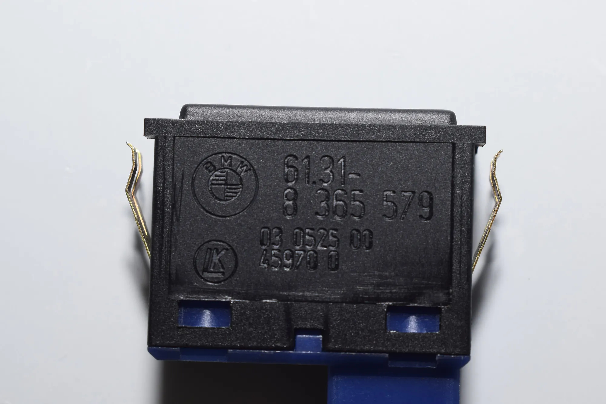 Switches – OEM 8365579 · BMW 5 Touring (E39) 530 d 2002 – 5