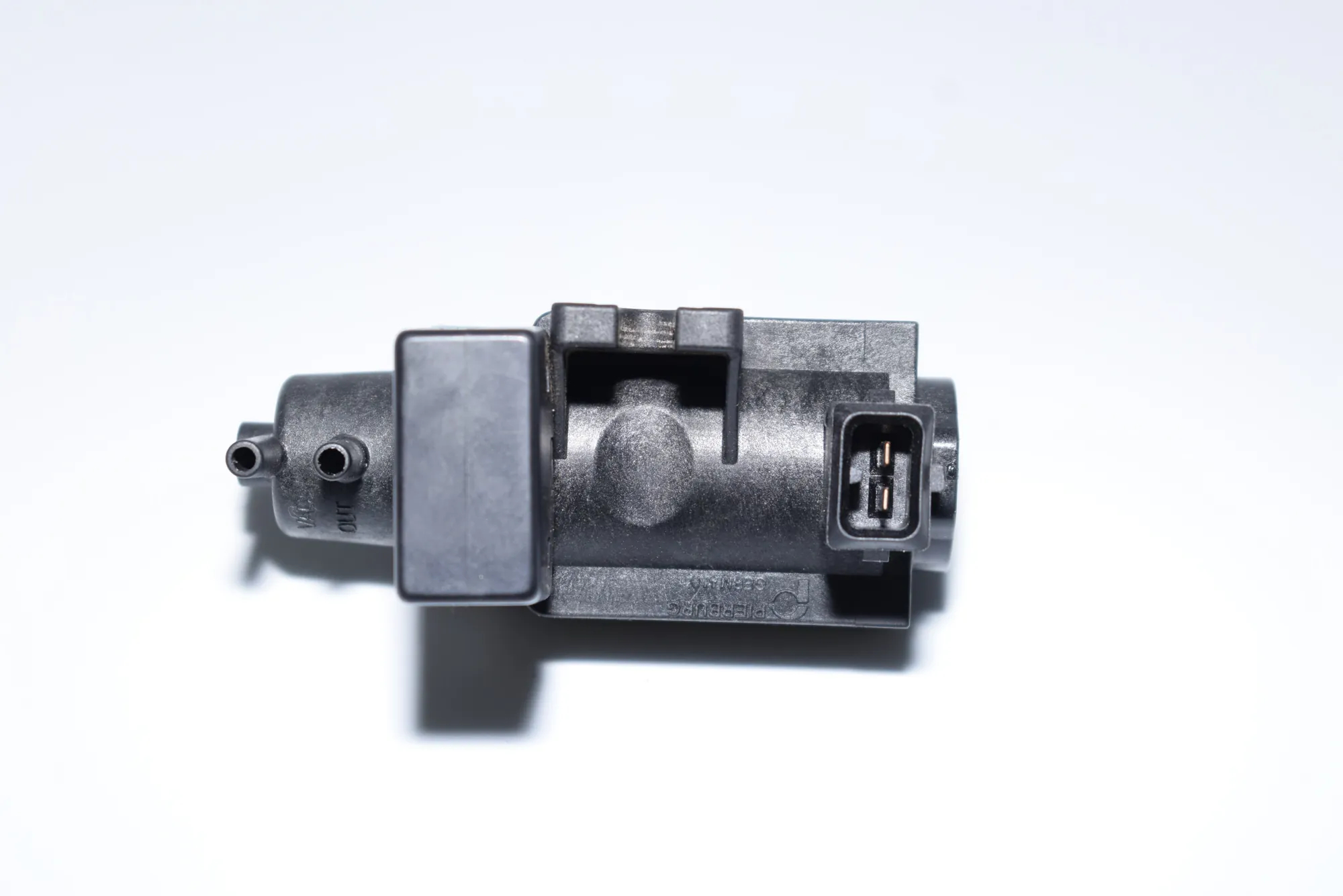 Solenoid Valve – OEM 2247906 · BMW 5 Touring (E39) 530 d 2002 – 3
