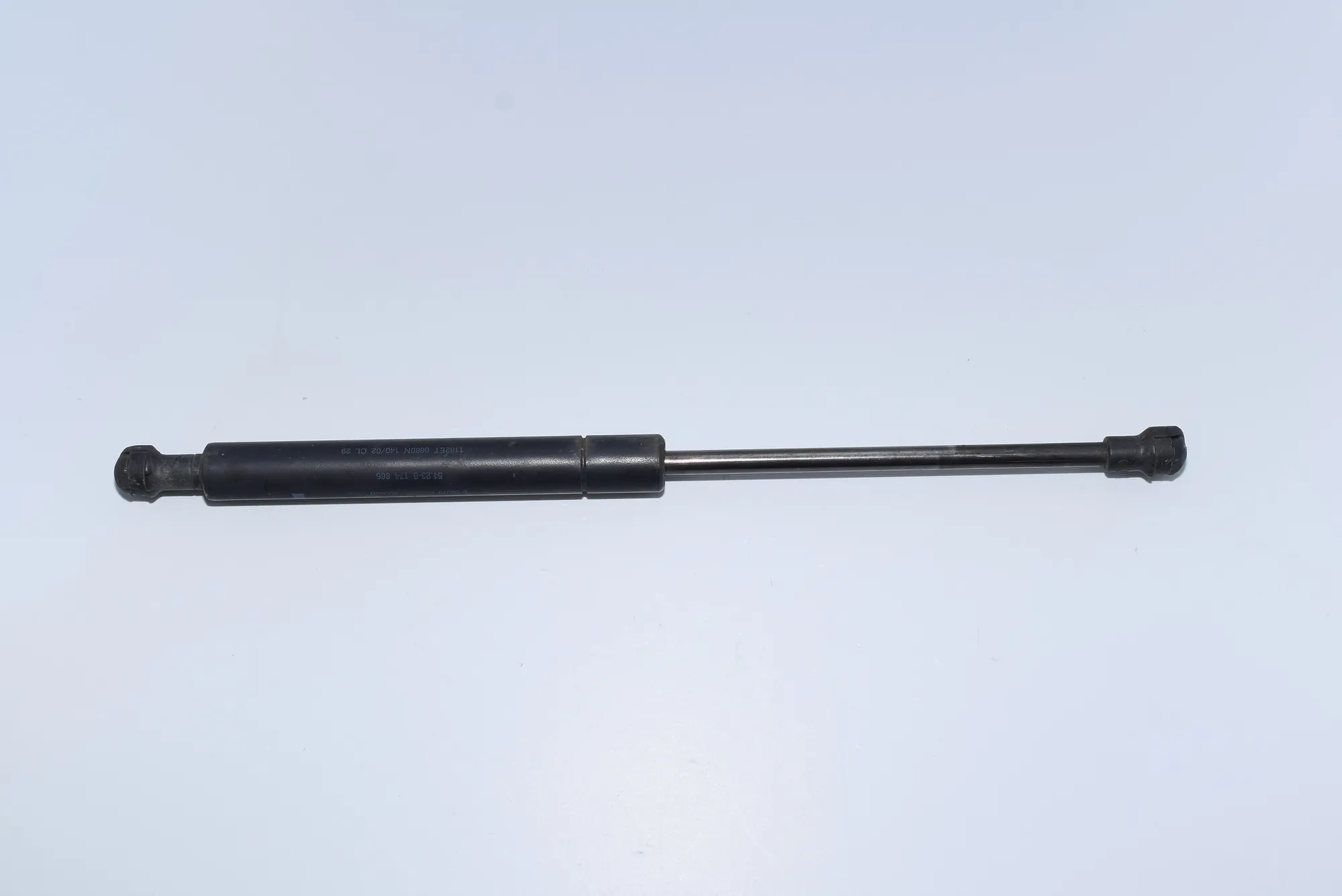 Front Right Bonnet Strut – OEM 8174866 · BMW 5 Touring (E39) 530 d 2002 – 2