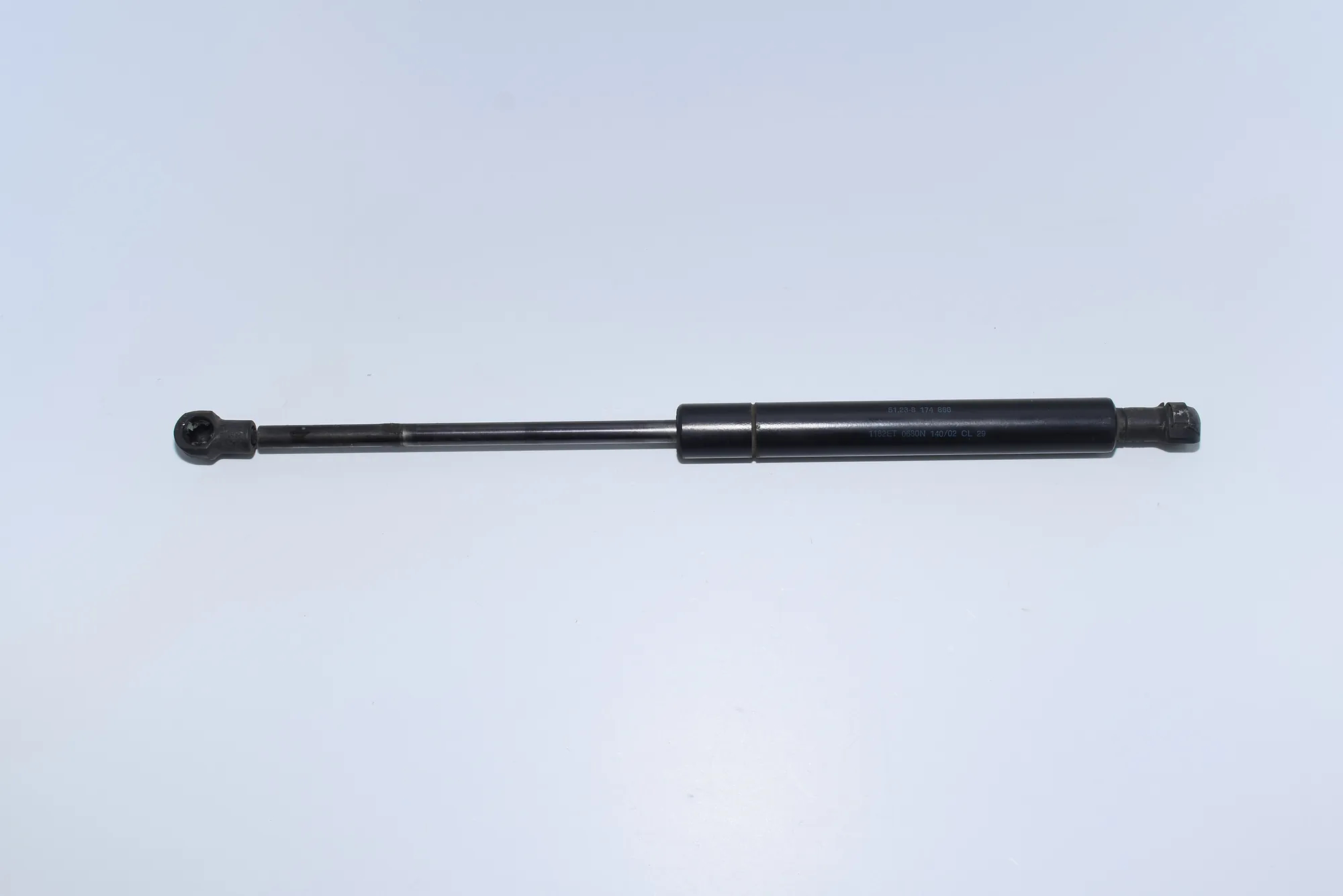Front Left Bonnet Strut – OEM 8174866 · BMW 5 Touring (E39) 530 d 2002