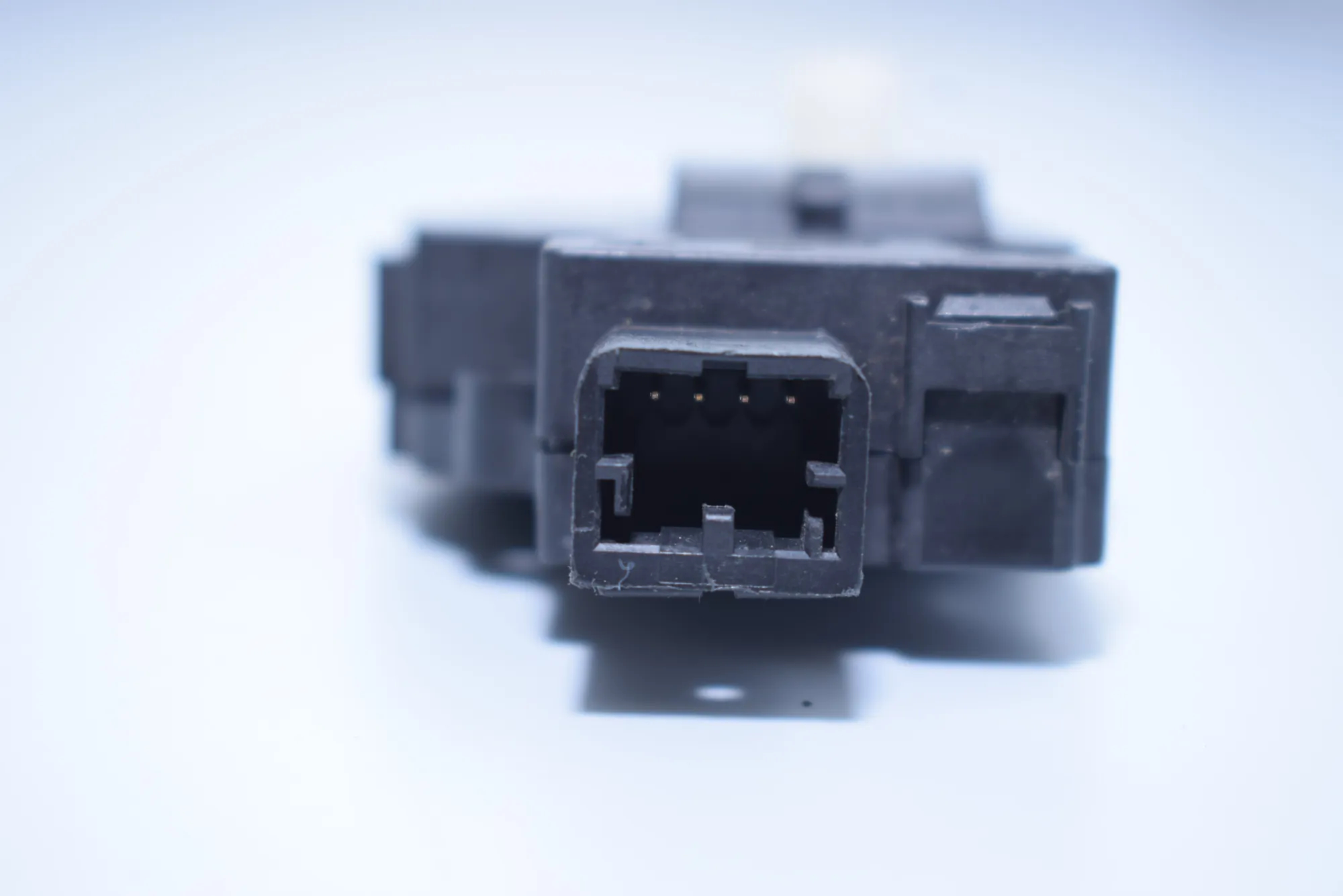 Other Control Units – OEM 9749006 · BMW 5 (F10) BMW 5 (F10) 2010 – 3