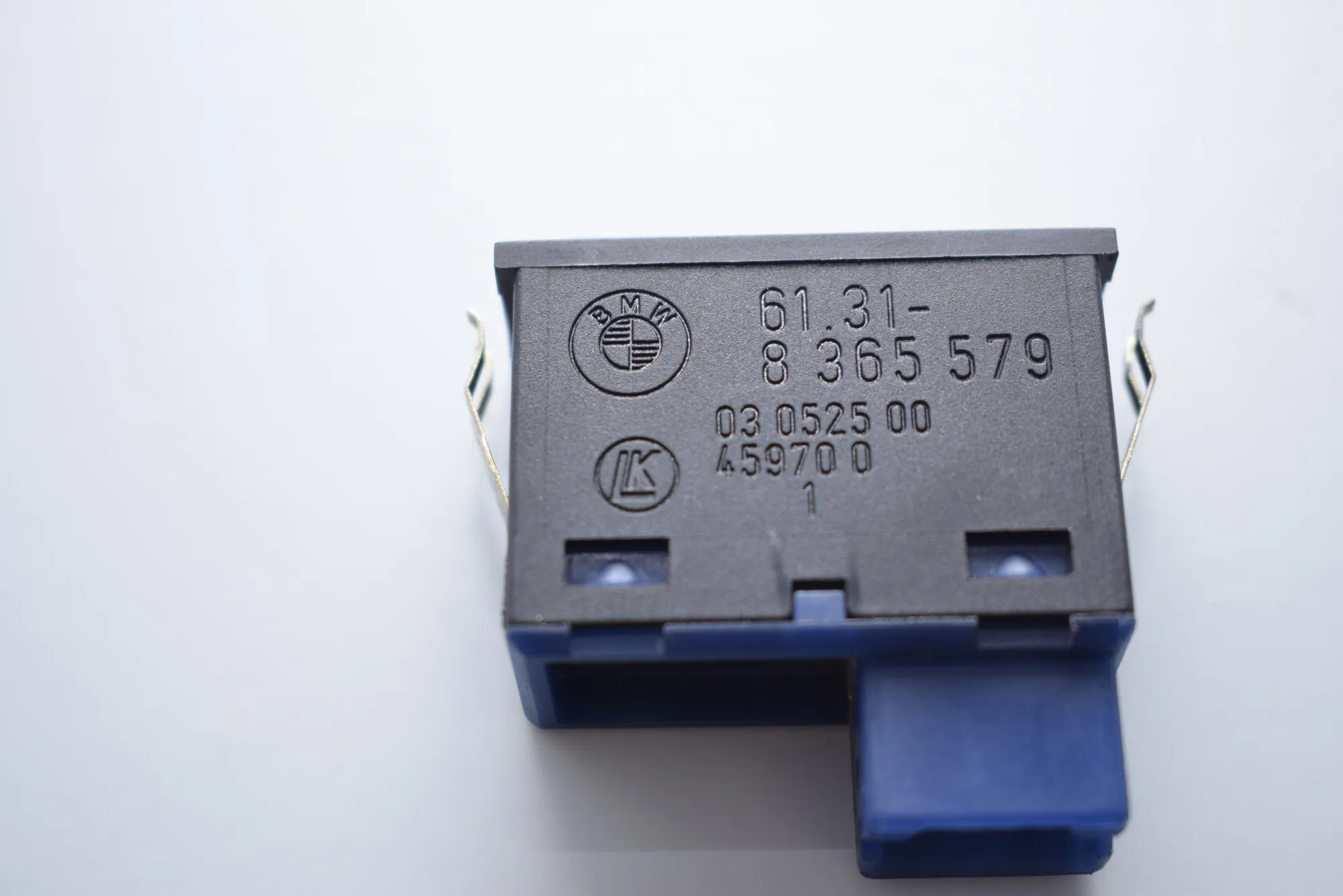 Switches – OEM 8365579 · BMW 5 Touring (E39) 530 d 1998 – 3