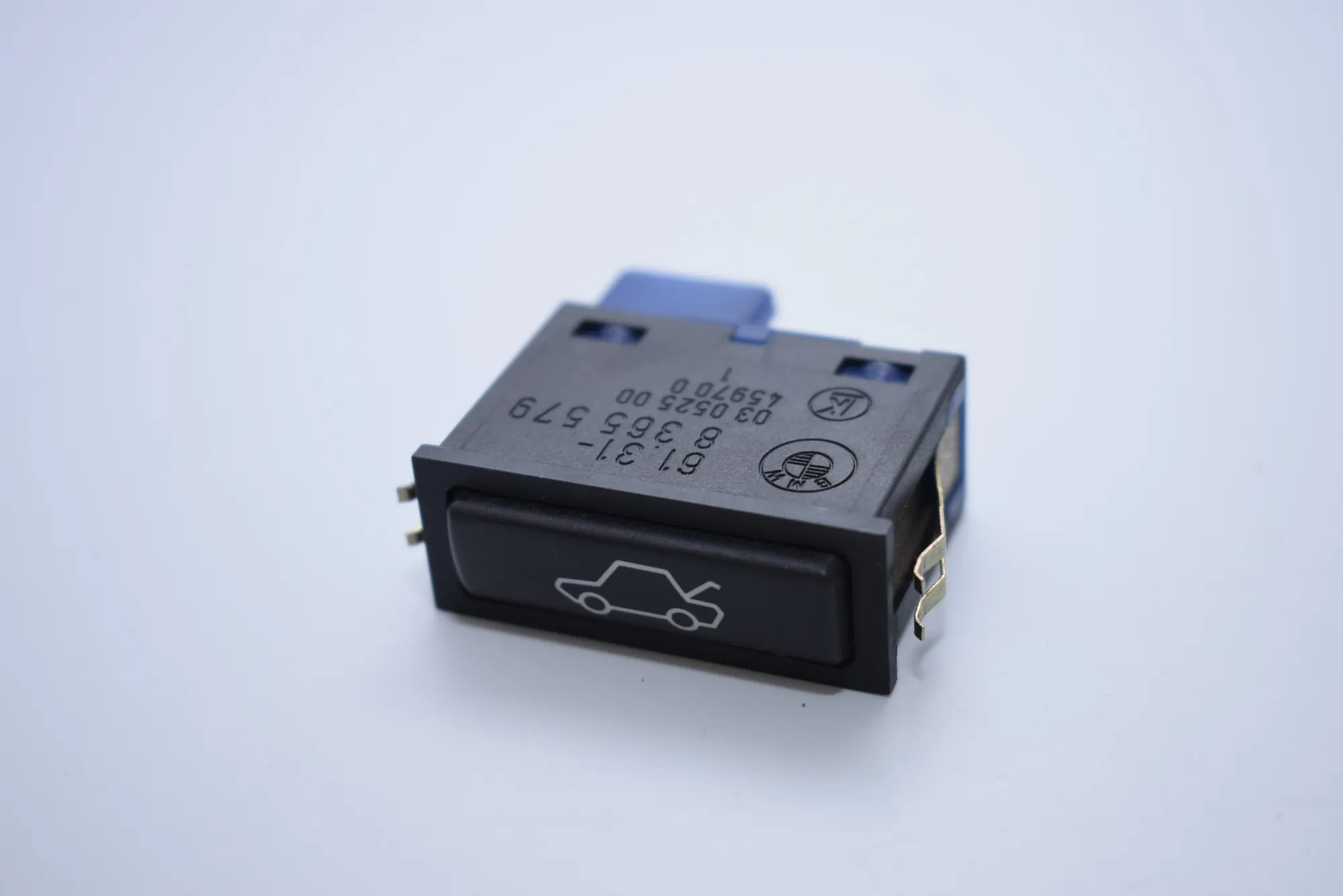 Switches – OEM 8365579 · BMW 5 Touring (E39) 530 d 1998
