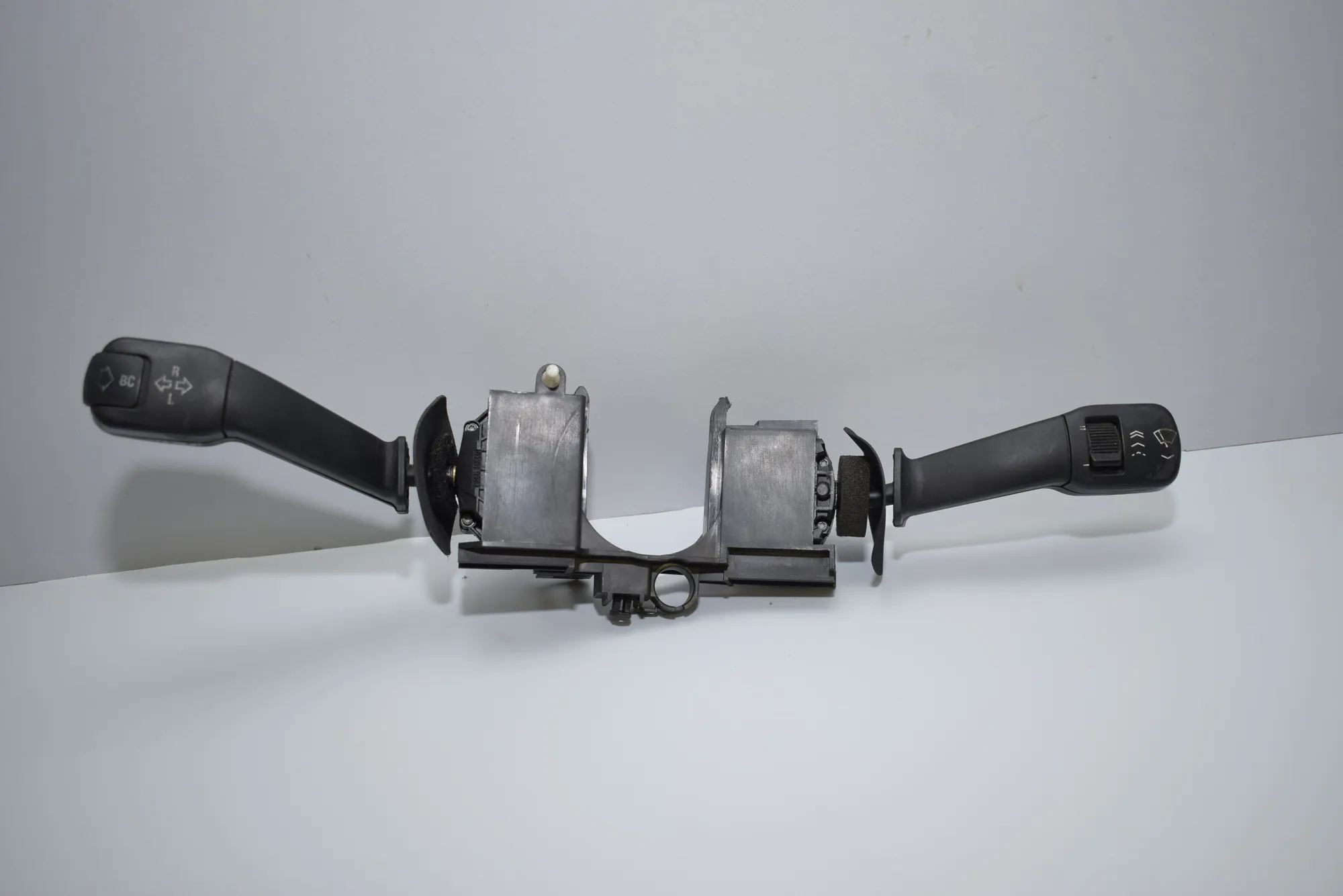 Indicator Wiper Stalk Switch – OEM 1162088 · BMW 5 Touring (E39) 530 d 1998