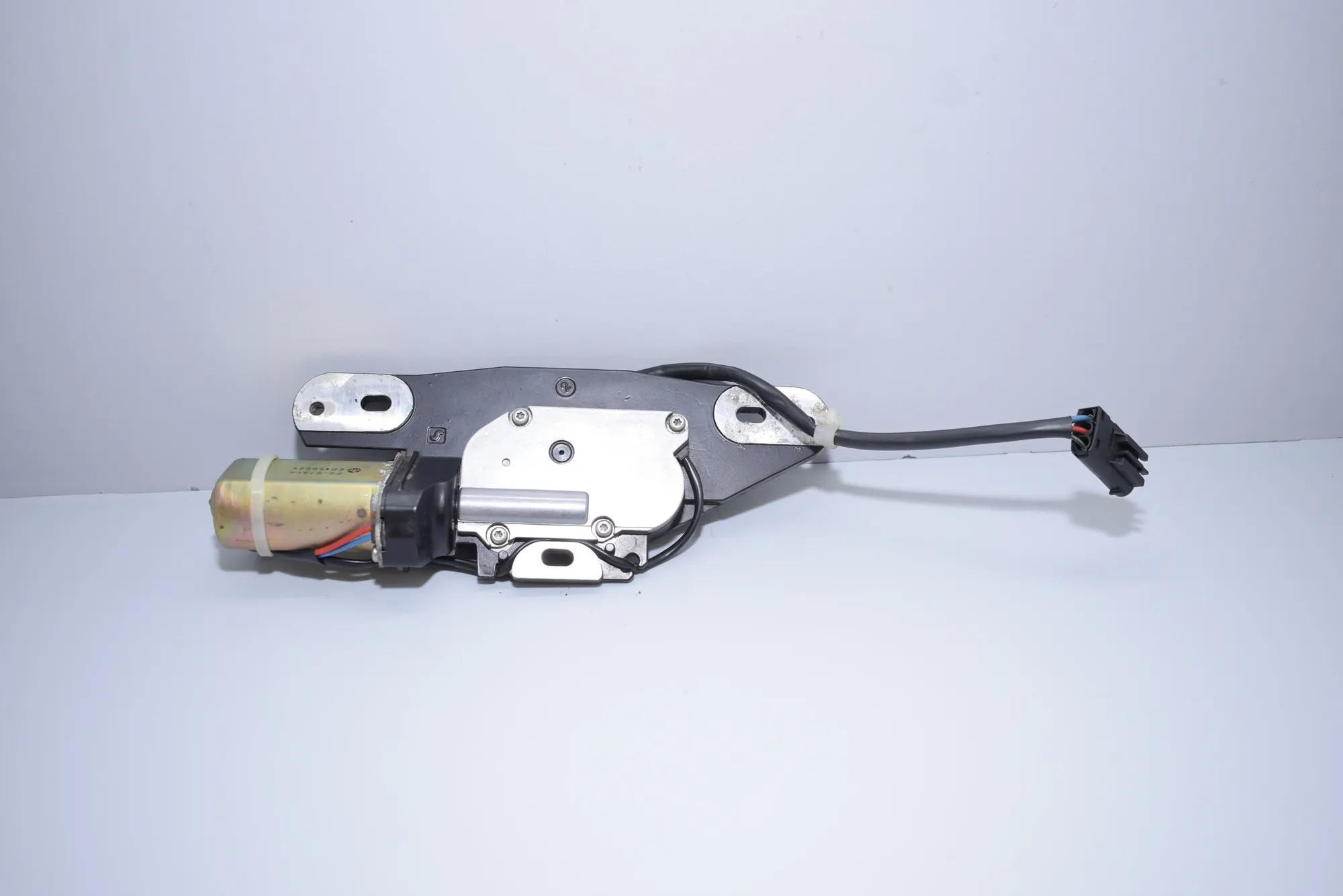 Tailgate Boot Lock – OEM 8362371 · BMW 5 Touring (E39) 530 d 1998 – 2